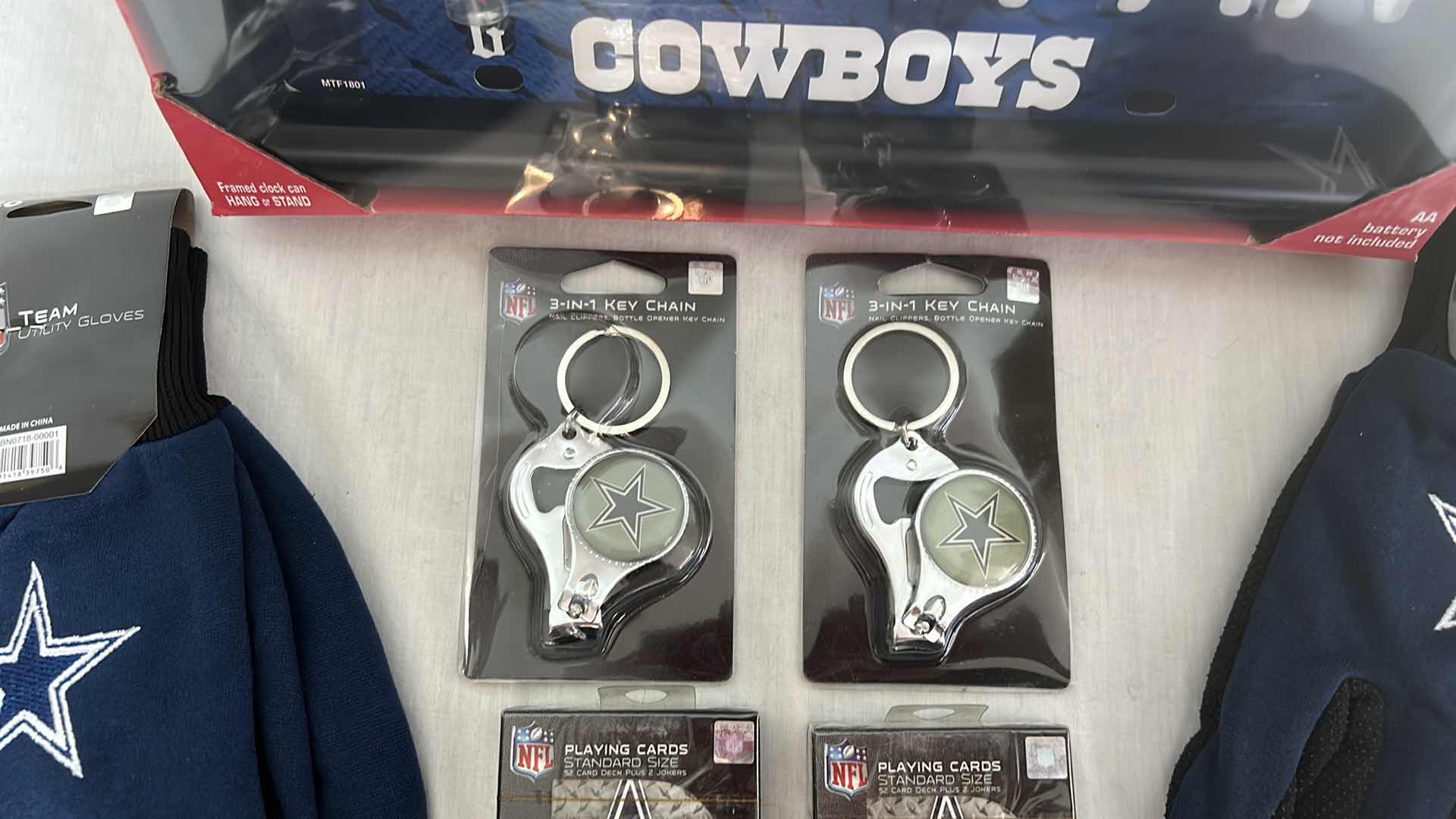 Photo 1 of NFL FAN GEAR COWBOYS