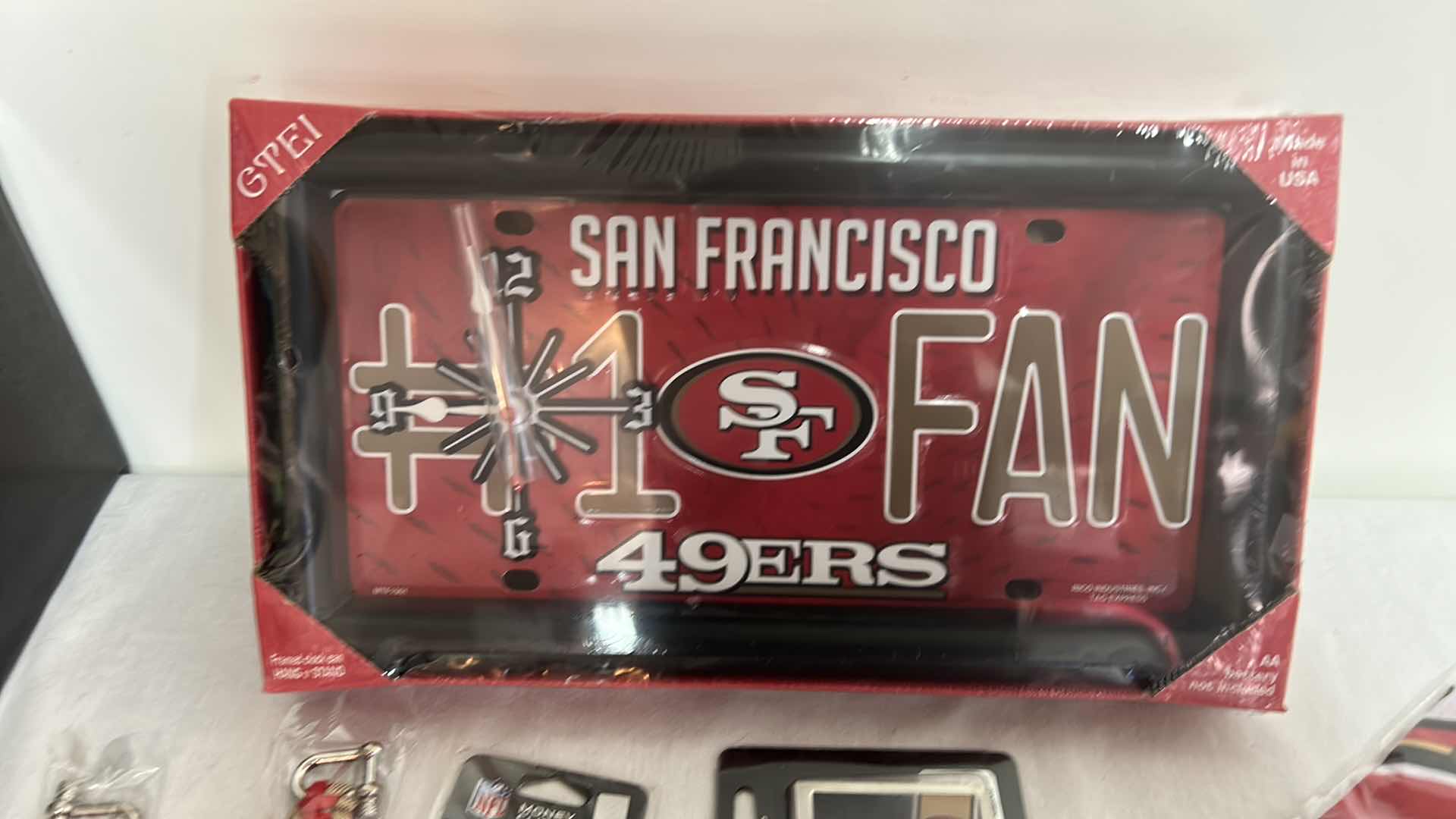 Photo 1 of NFL FAN GEAR 49'ERS