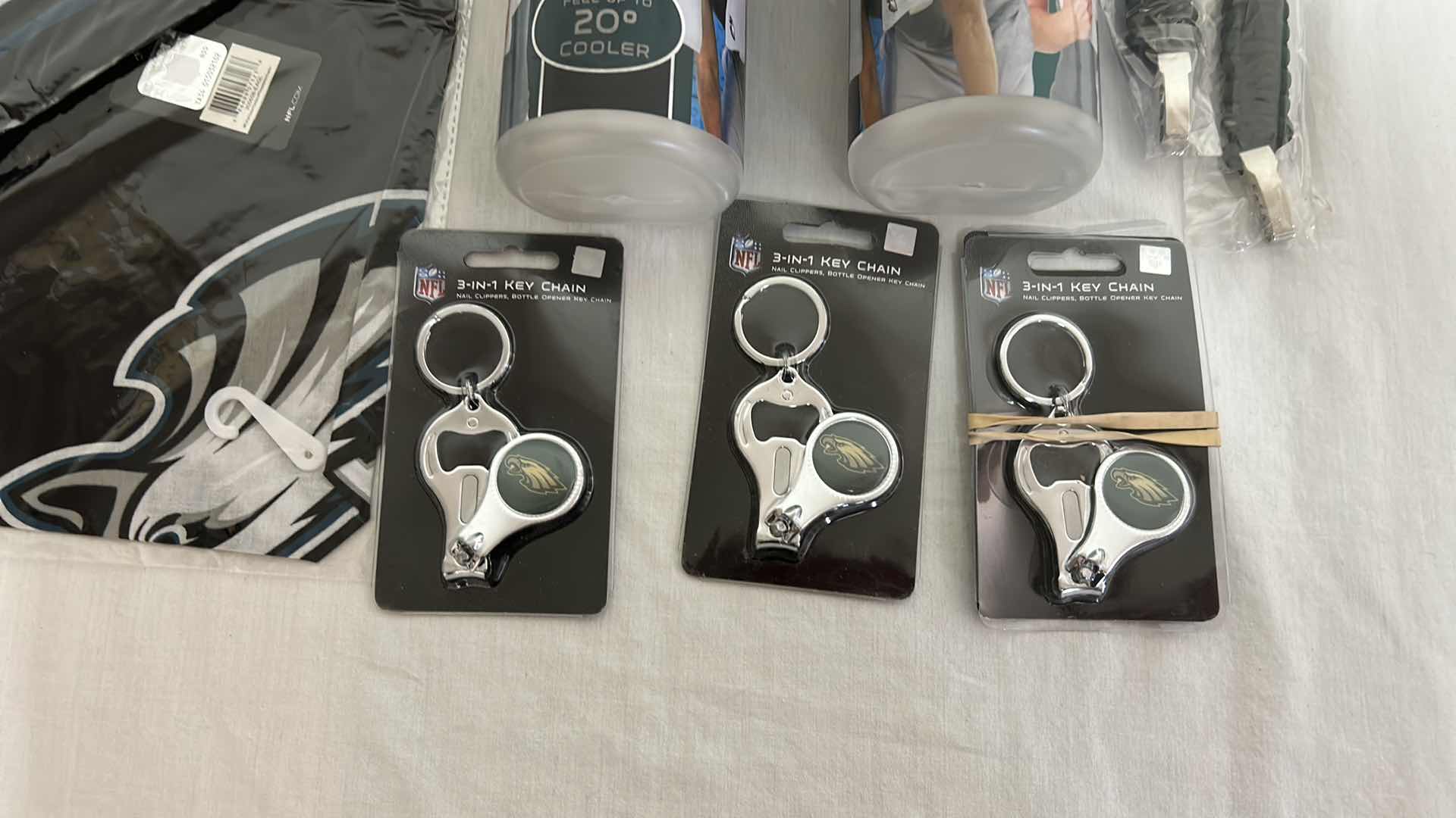 Photo 1 of NFL FAN GEAR EAGLES