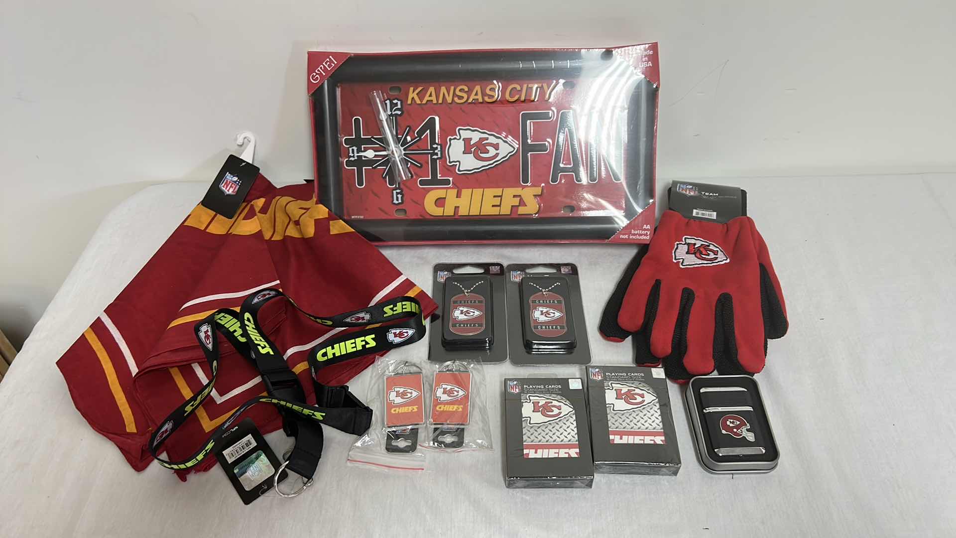 Photo 1 of NFL FAN GEAR CHIEFS