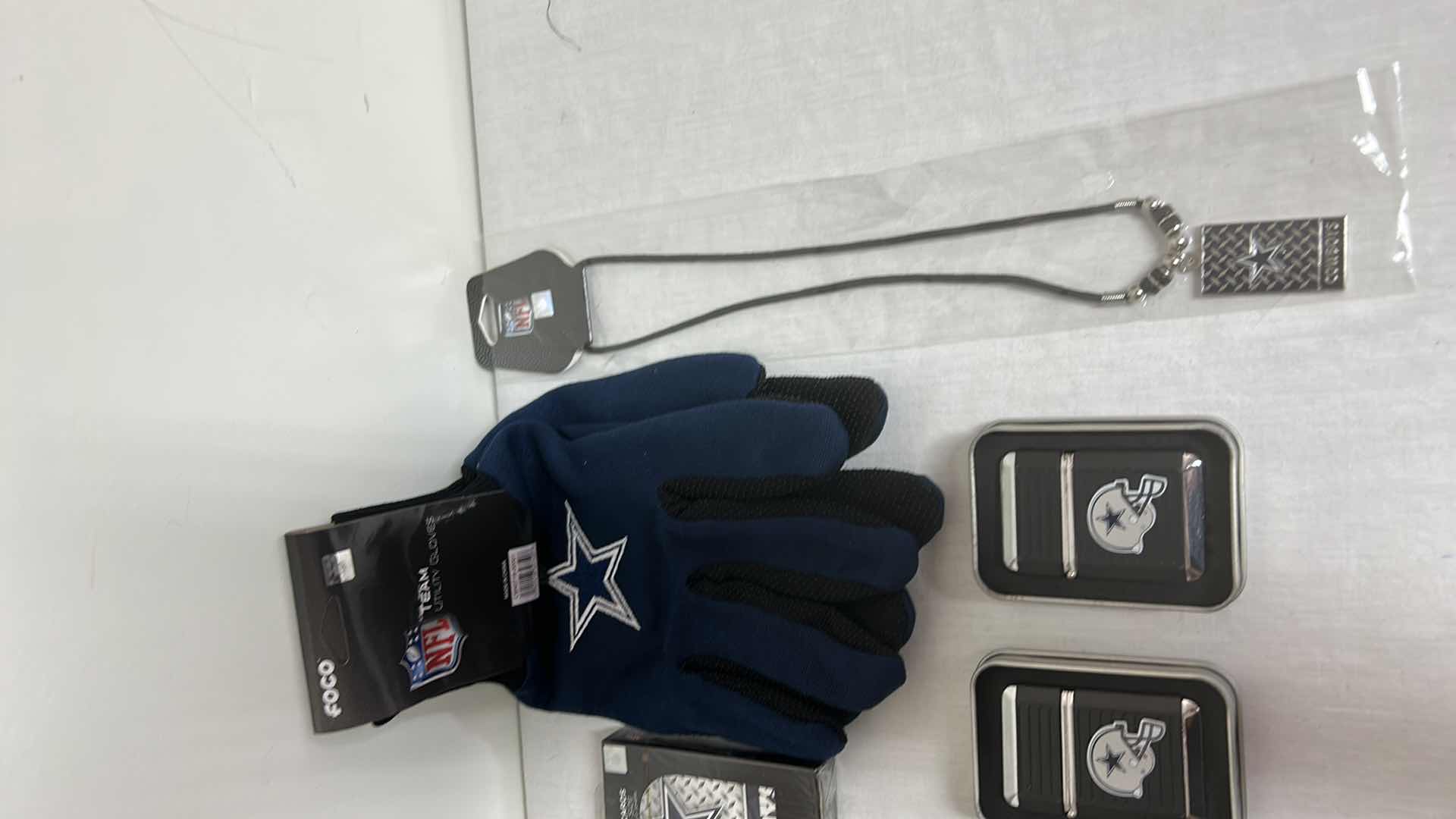 Photo 1 of NFL FAN GEAR COWBOYS
