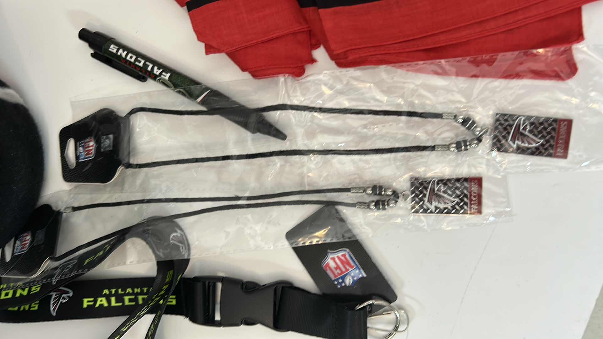 Photo 1 of NFL FAN GEAR ASSORTMENT - Atlanta Falcons