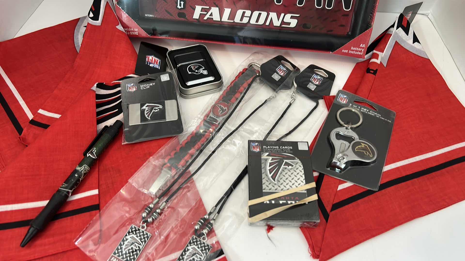 Photo 1 of NFL FAN GEAR FALCONS