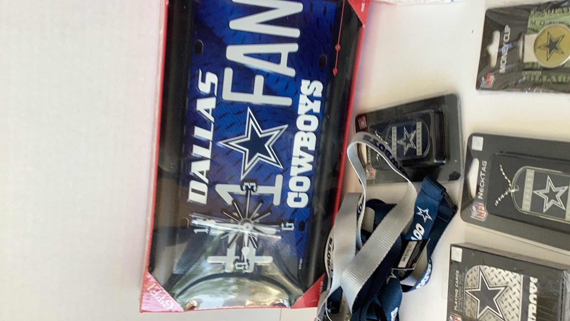 Photo 1 of NFL FAN GEAR COWBOYS