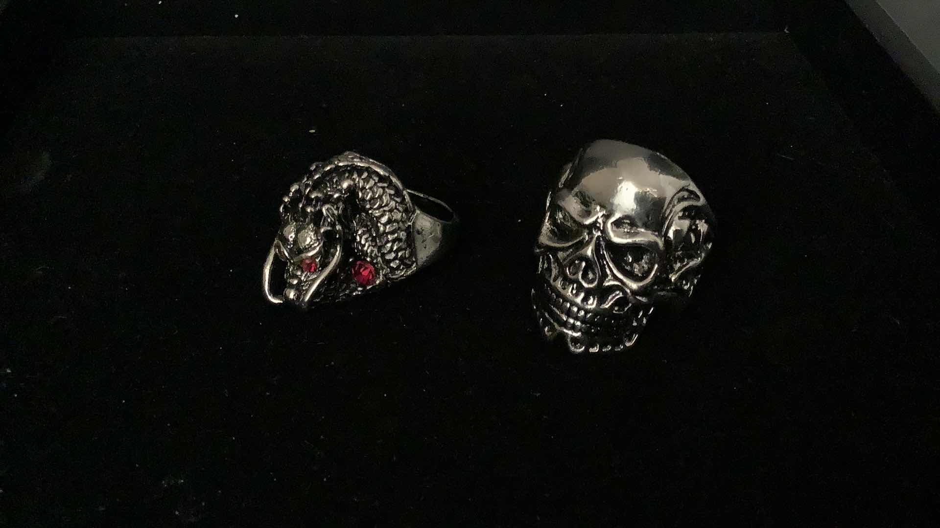 Photo 1 of 2 MEN RINGS SIZE 11