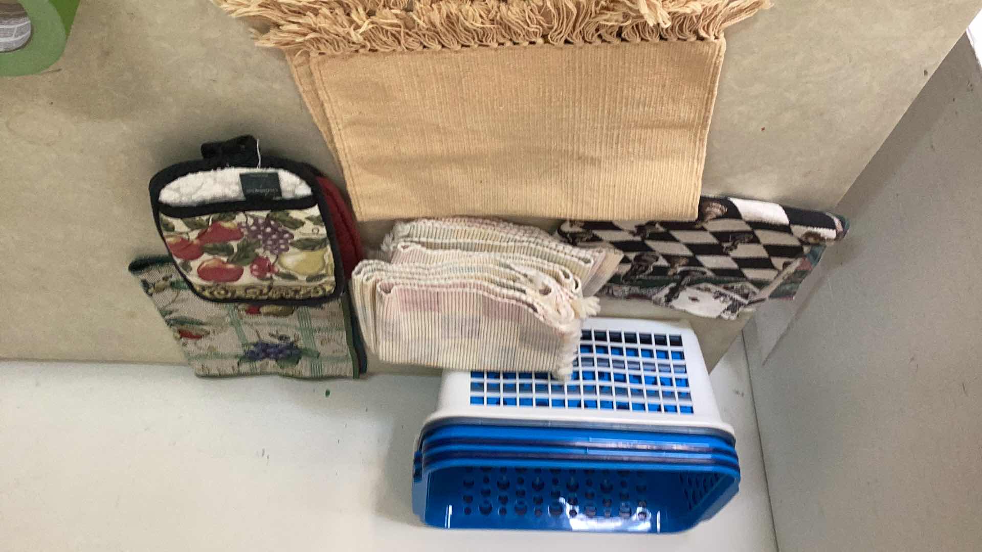 Photo 1 of KITCHEN BASKETS AND TABLE CLOTHES