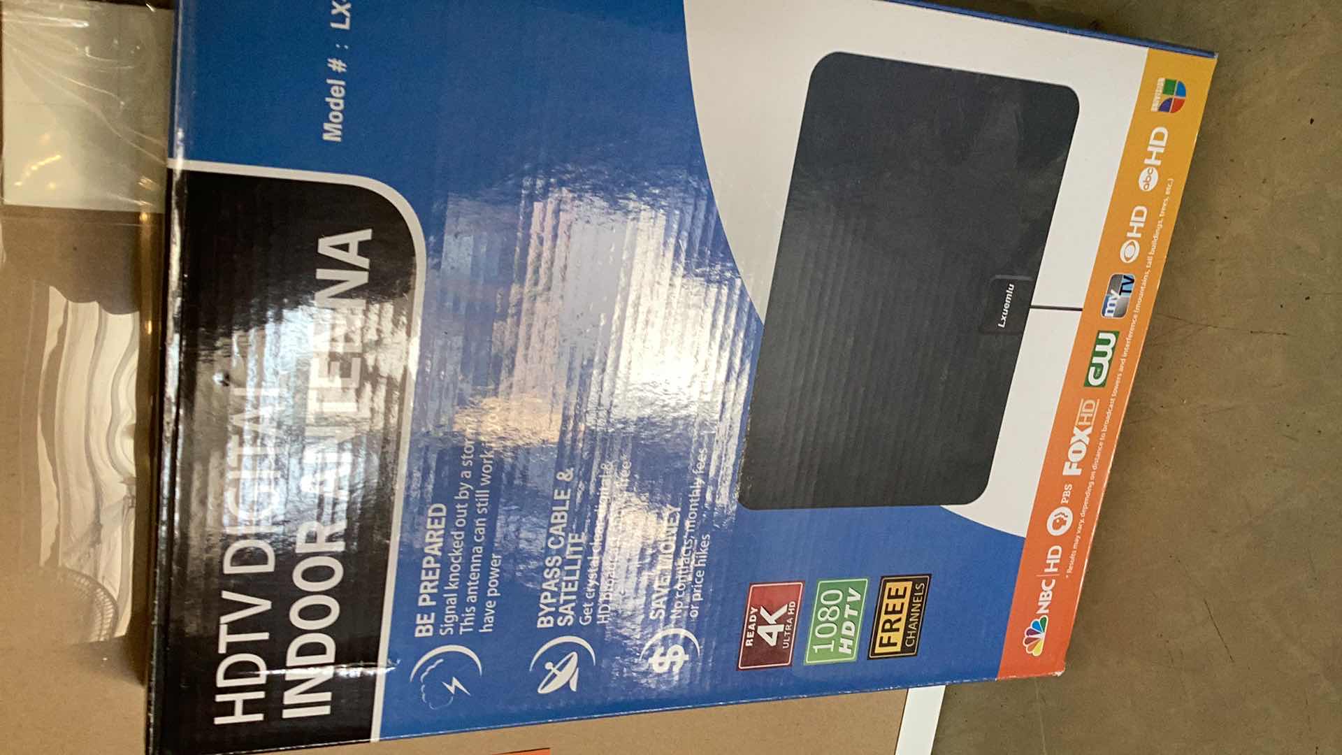 Photo 2 of HOUSEHOLD GOODS