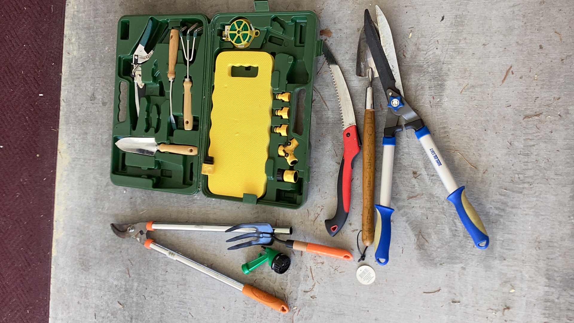 Photo 5 of GARDEN TOOLS