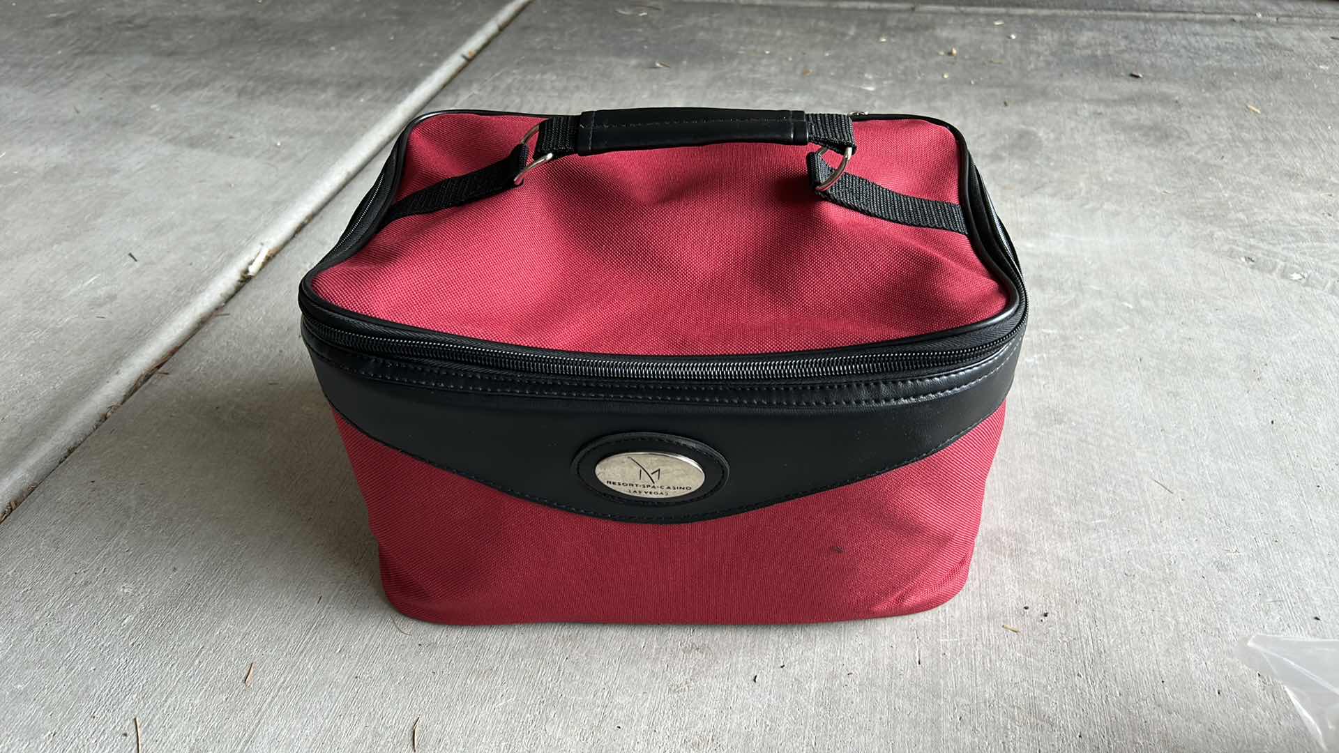 Photo 5 of 2 NEW MIRACLE BAMBOO SEAT CUSHIONS AND 1 NEW MANDALAY BAY COSMETIC BAG