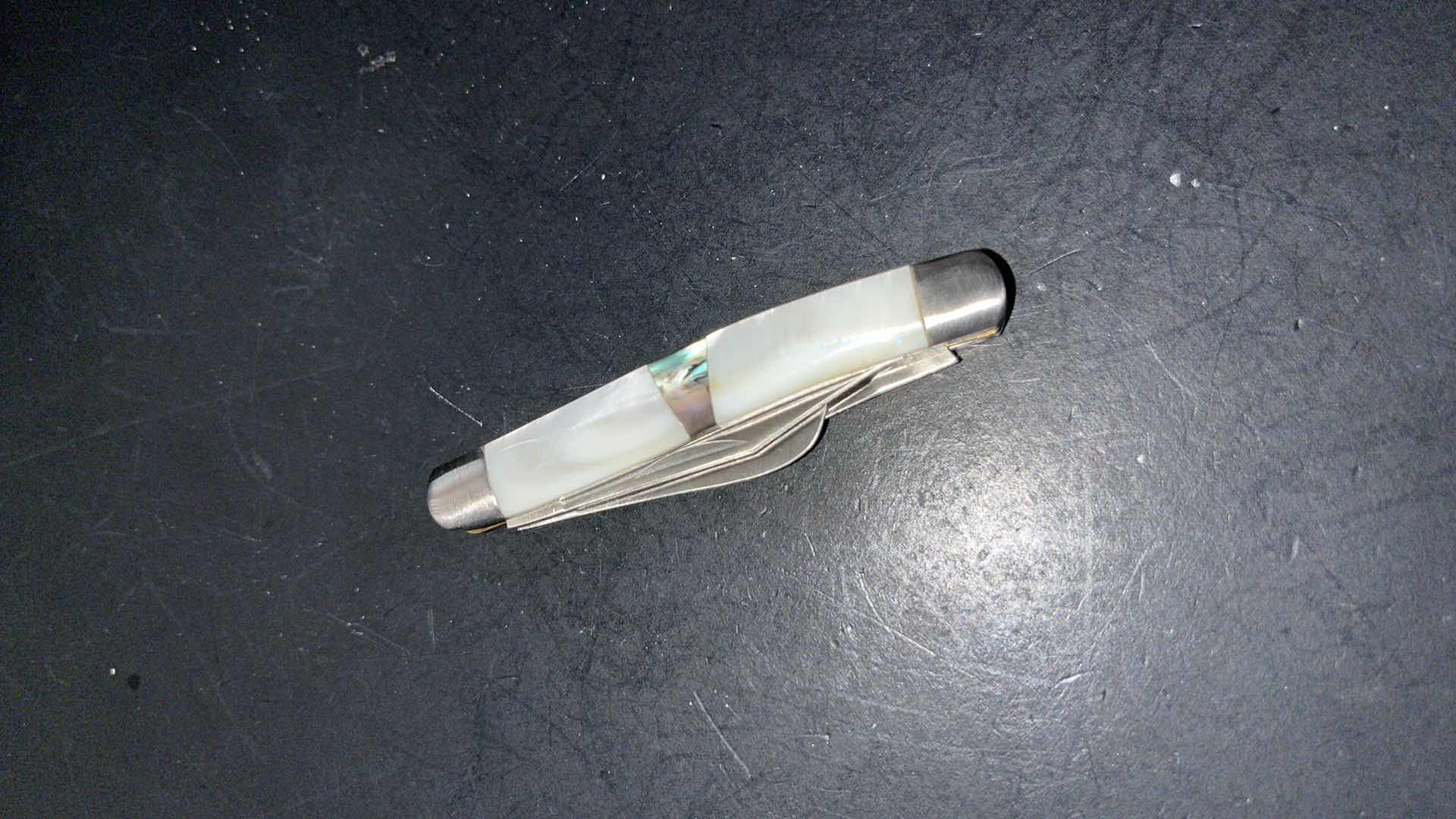 Photo 1 of KNIFE, SINGLE