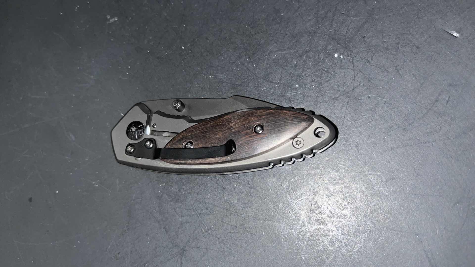 Photo 1 of KNIFE, SINGLE