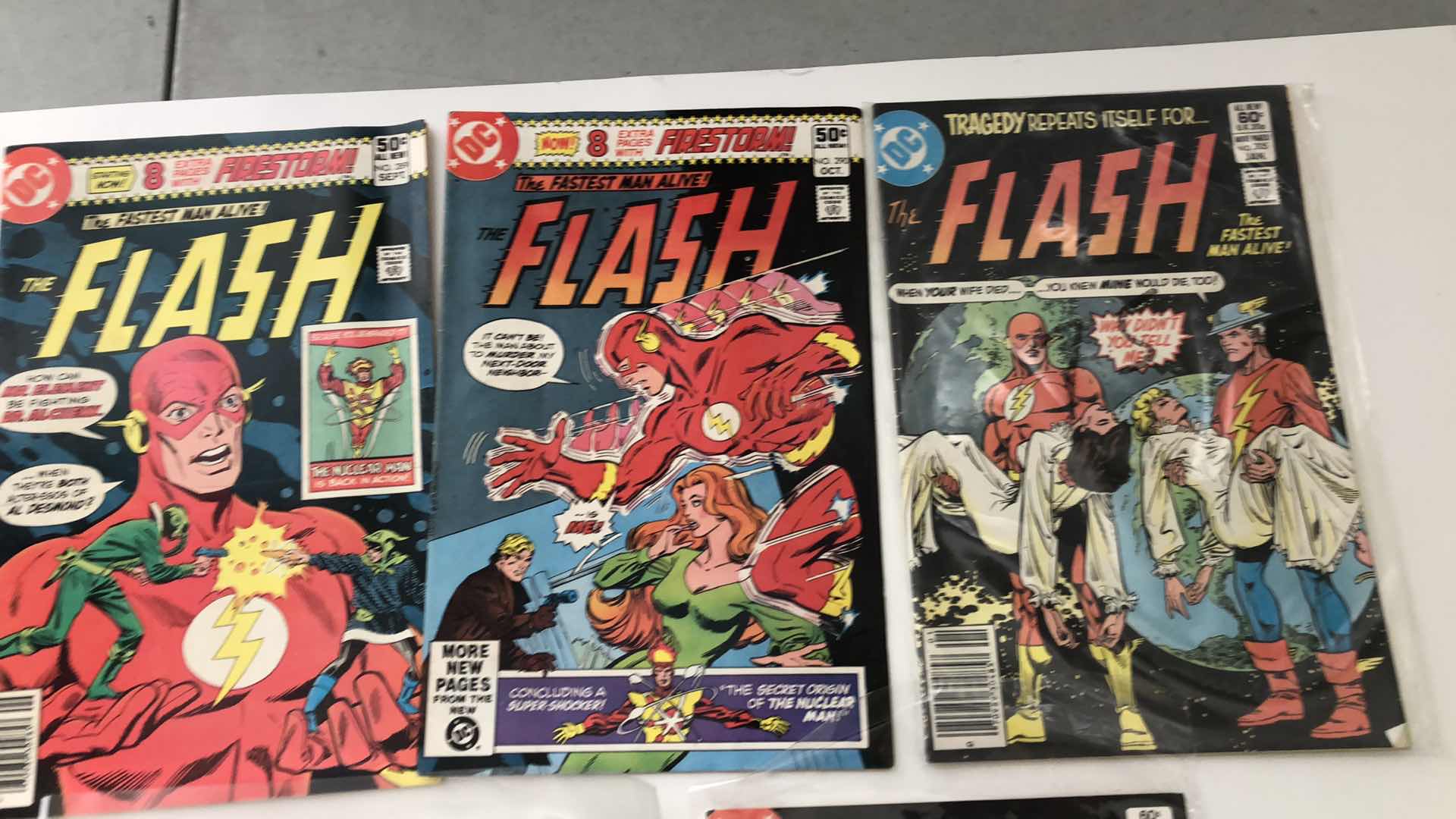 Photo 1 of DC COMICS FLASH #289,290,305,306,317