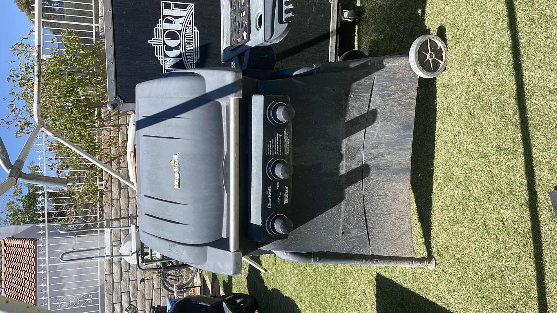 Photo 1 of CHAR-BROIL BBQ GRILL NO PROPANE TANK