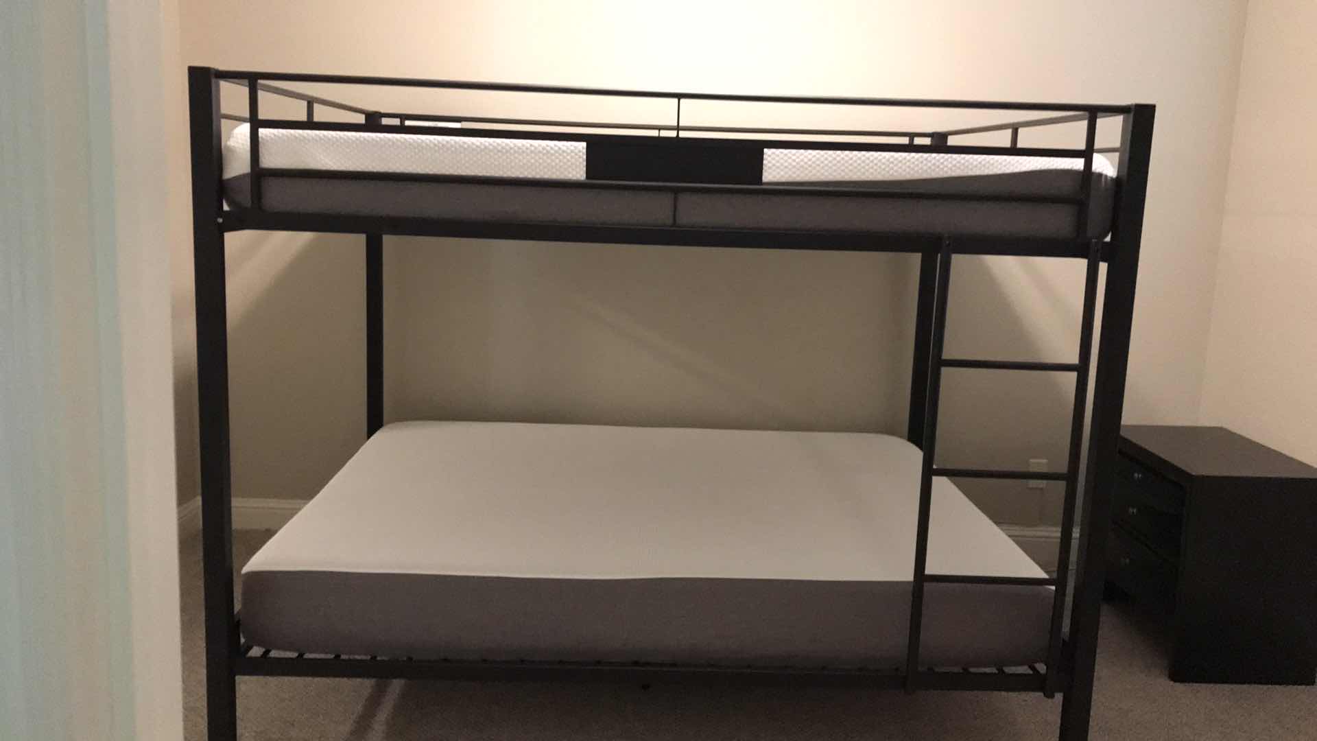 Photo 4 of METAL QUEEN OVER QUEEN BUNK BED FRAME WITH REVERSIBLE FRONT LADDER AND FULL-LENGTH GUARDRAILS FOR CHILDREN TEENS & ADULTS - MATRESSES NOT INCLUDED - BUYER TO REMOVE BRING TOOLS 

