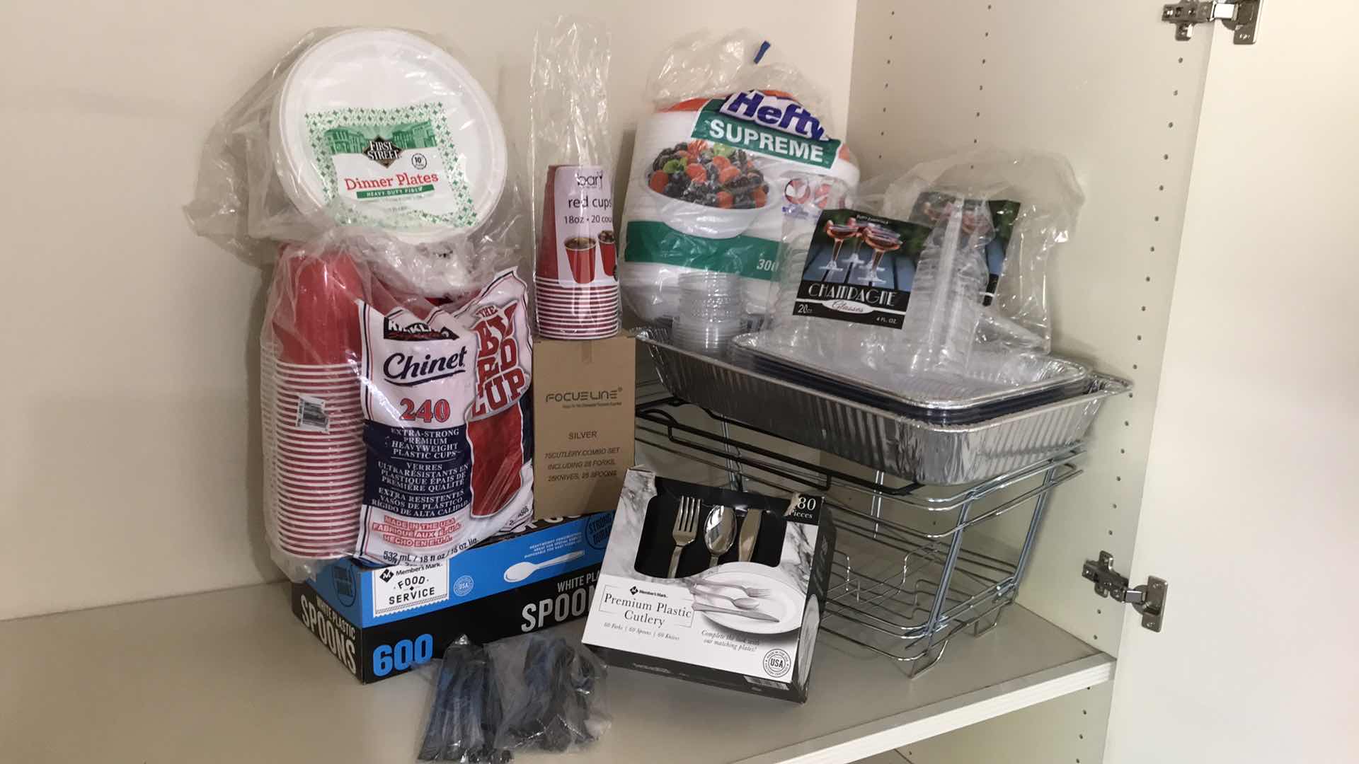 Photo 1 of DISPOSABLE PAPER /PARTY PLATES CUPS AND MORE 