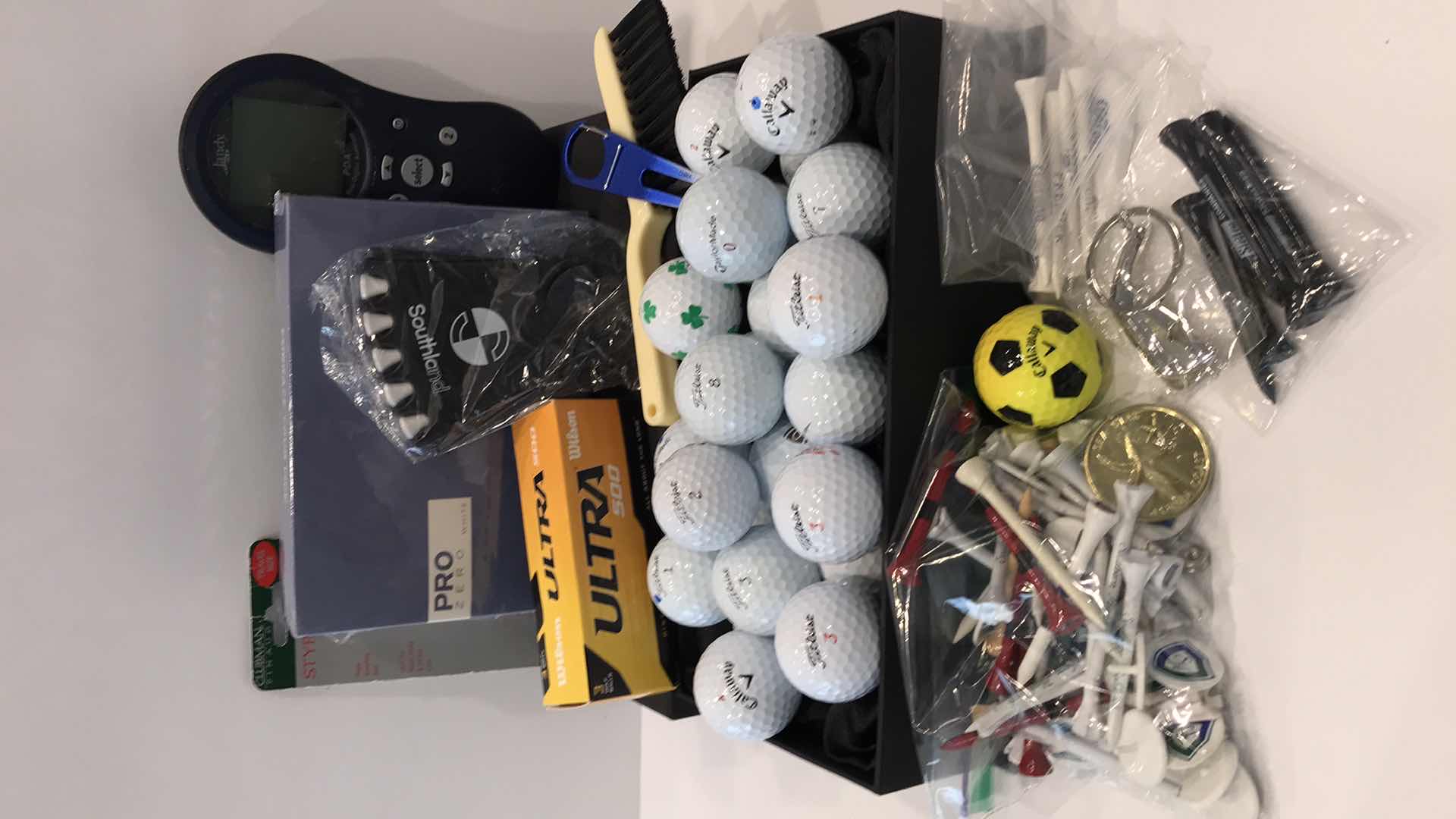 Photo 1 of PRO ZERO, TITLEIST, CALLAWAY, TAYLORMADE GOLF BALLS, SOME NIB