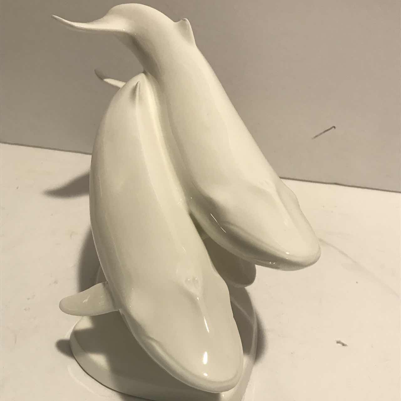 Photo 1 of ROYAL DOULTON IMAGES OF NATURE FIRST BORN HN3468 GROUP WHALES WILD ANIMAL FAMILY