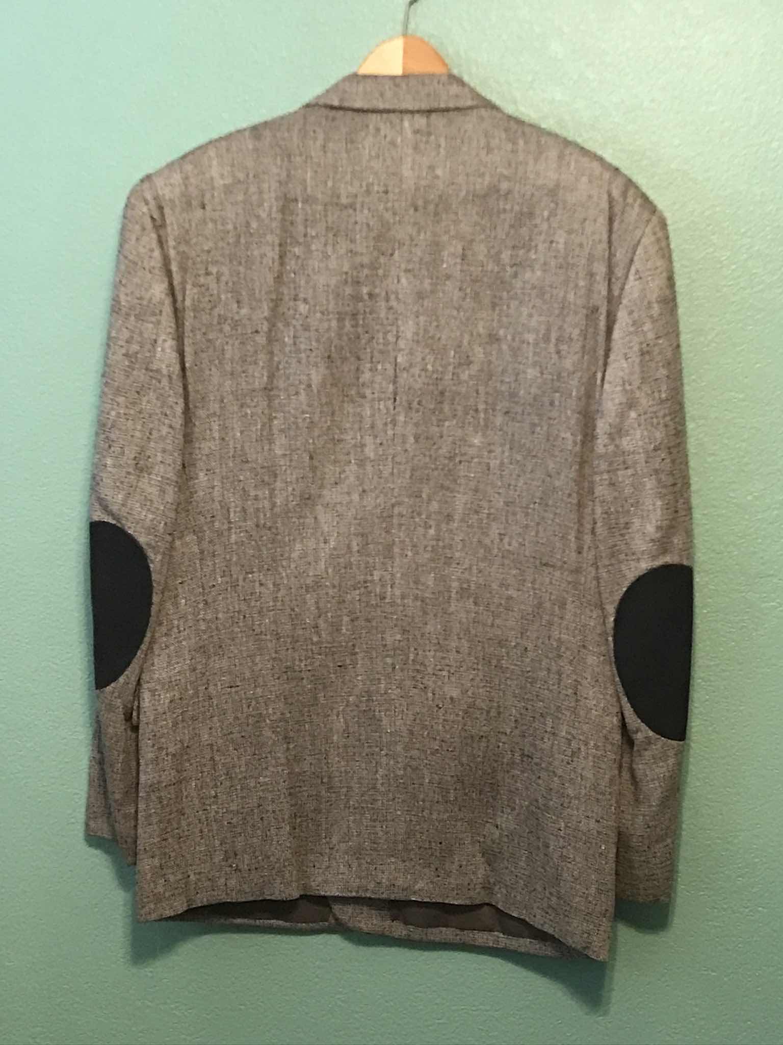 Photo 1 of 100% SILK MENS SUIT JACKET