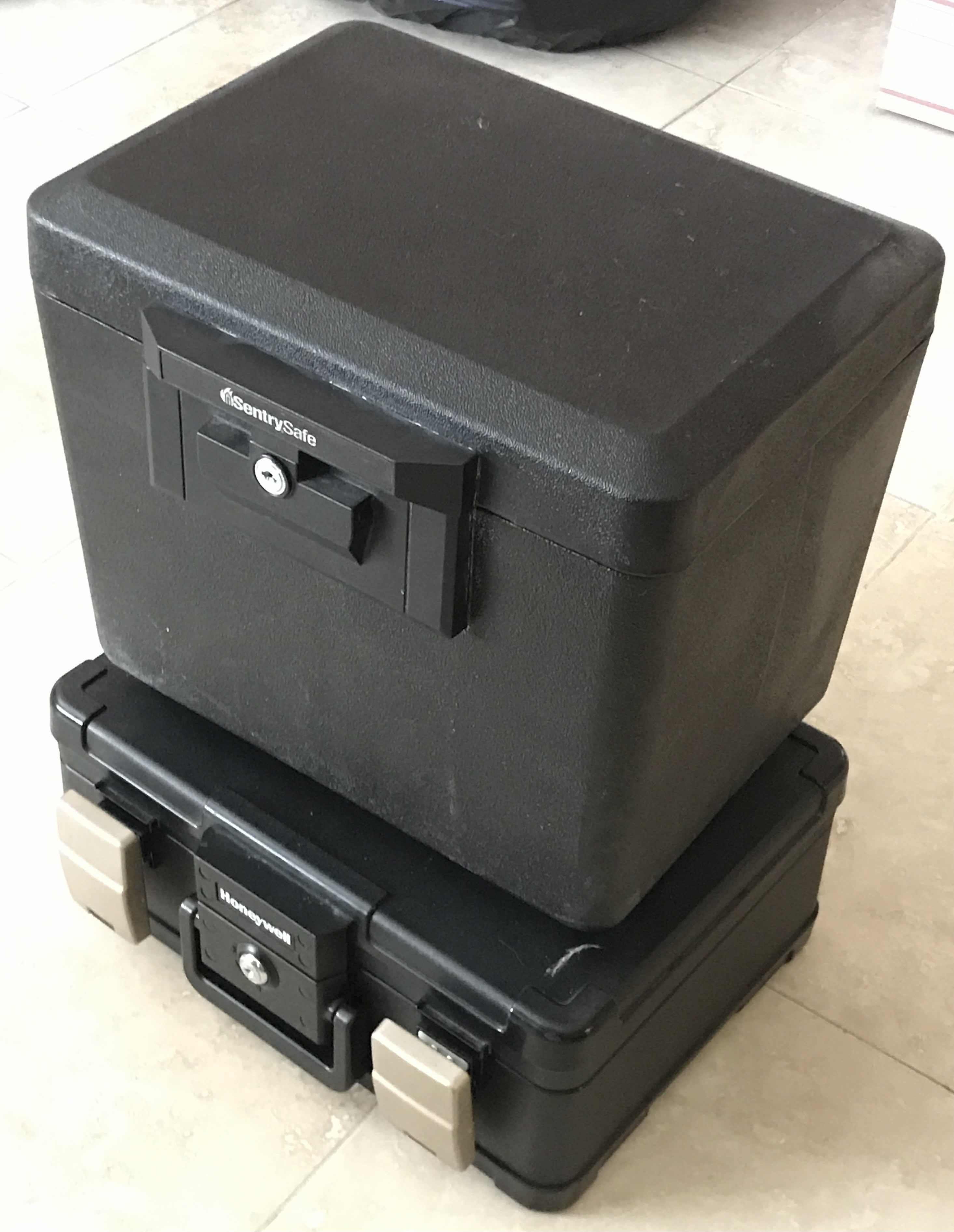 Photo 1 of SENTRY SAFE AND HONEYWELL FIRE SAFE-NOT LOCKING
