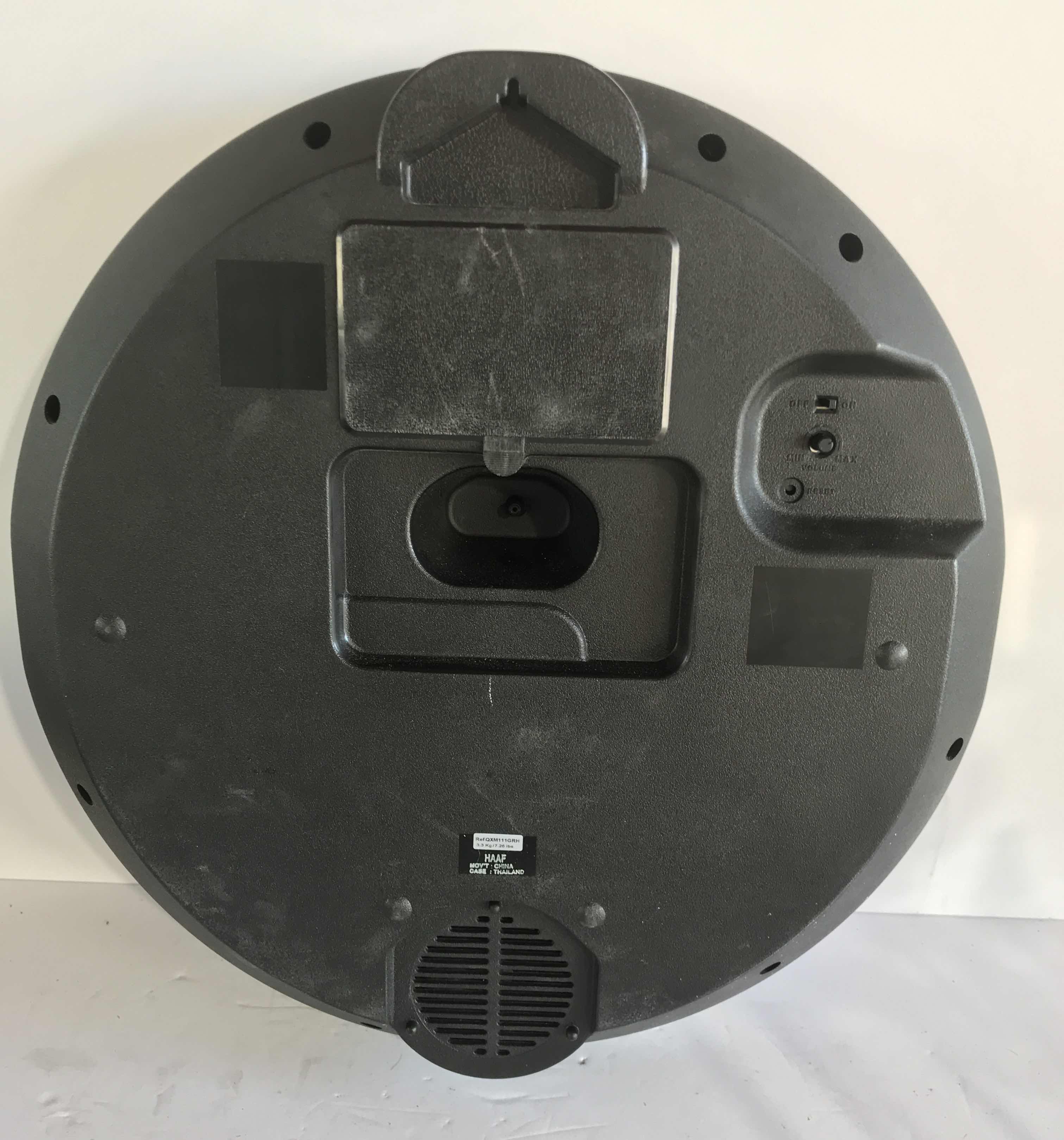 Photo 1 of SPECIAL EDITION SEIKO RETIRED MELODIES IN MOTION WALL CLOCK