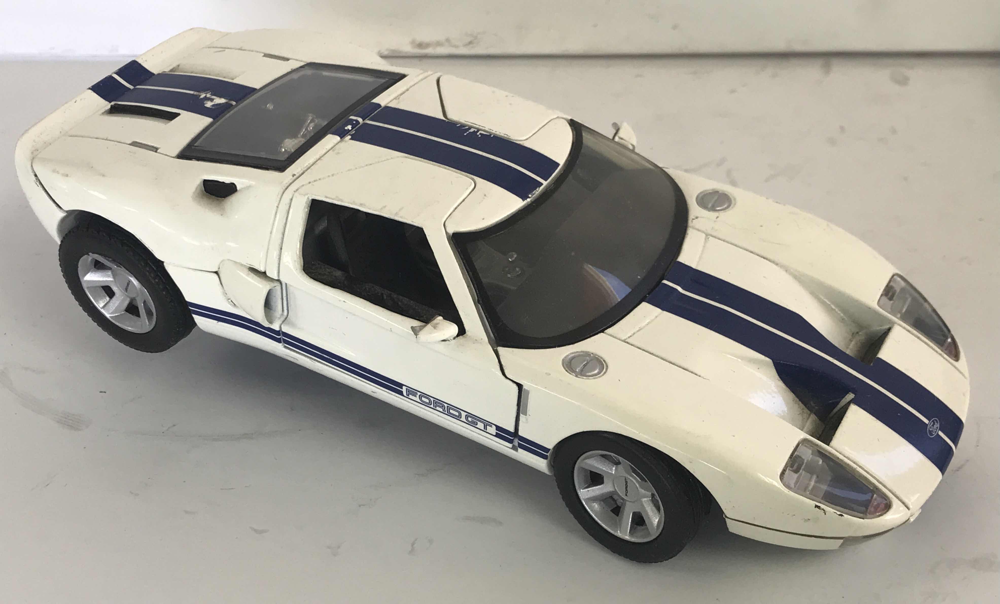 Photo 1 of FORD GT & AUDI COLLECTABLE DIE CAST CARS