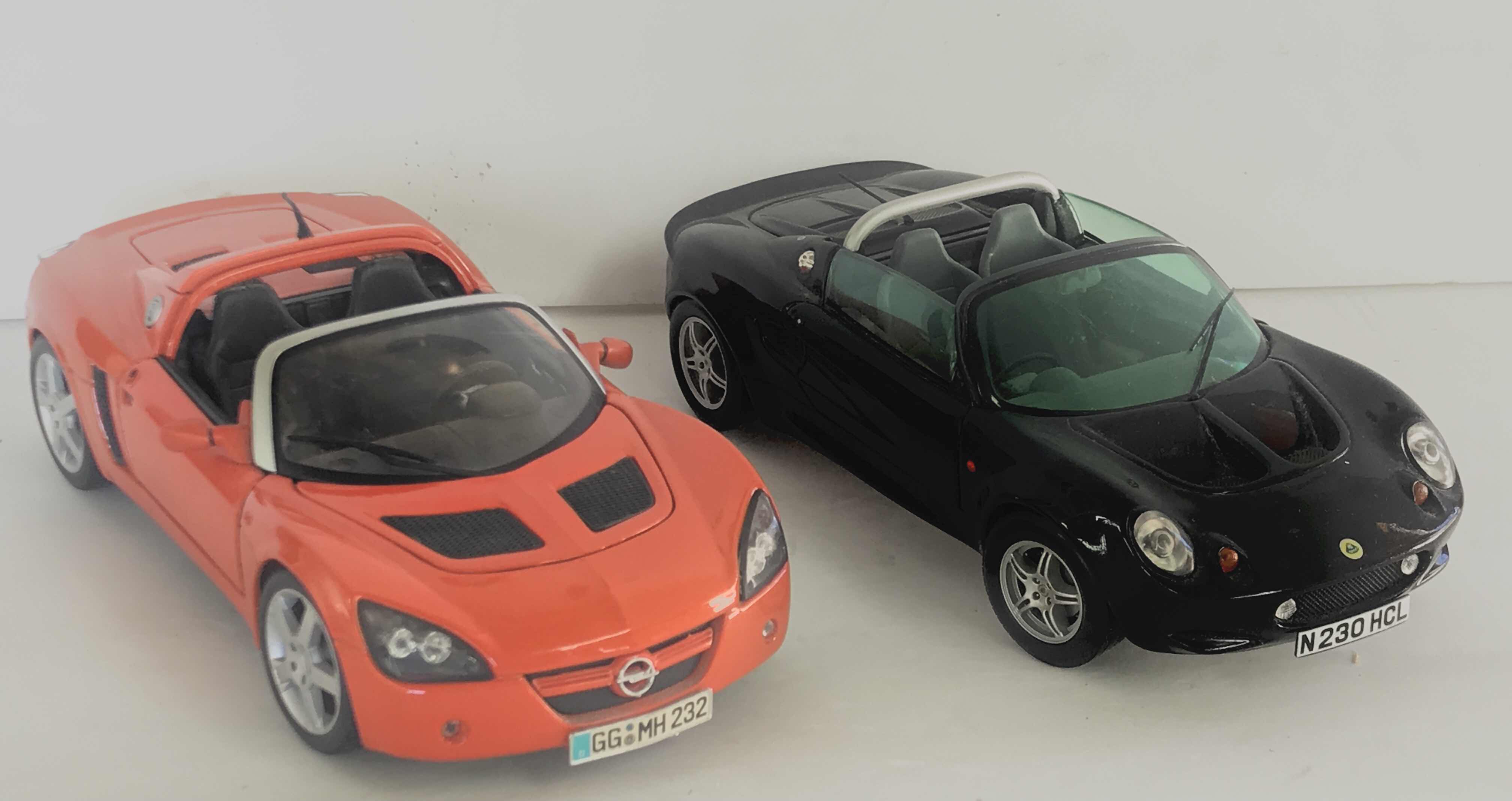 Photo 1 of COLLECTION OF DIE CAST COLLECTABLE CLASSIC CARS