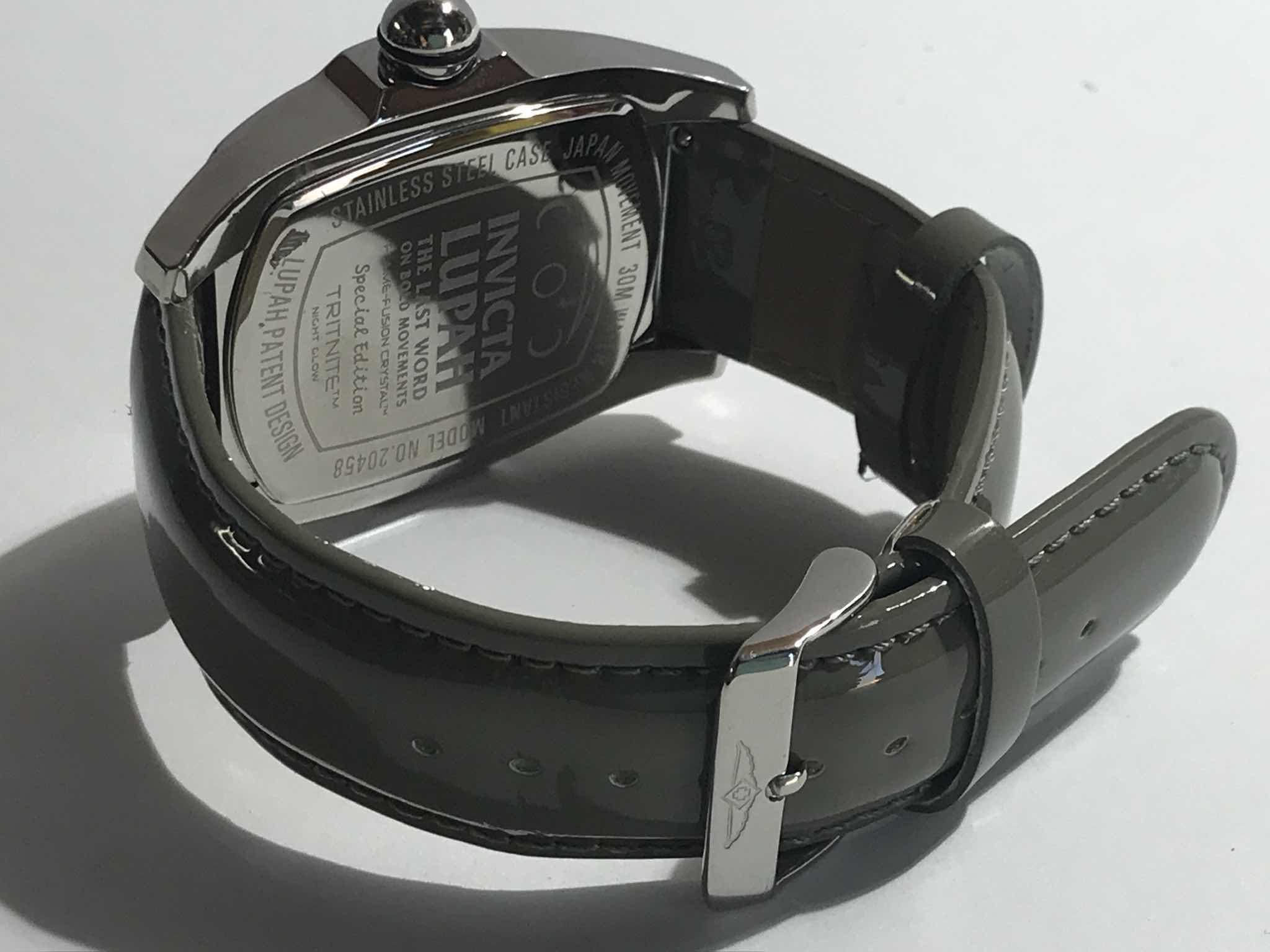 Photo 1 of INVICITA SPECIAL EDITION MENS WRIST WATCH