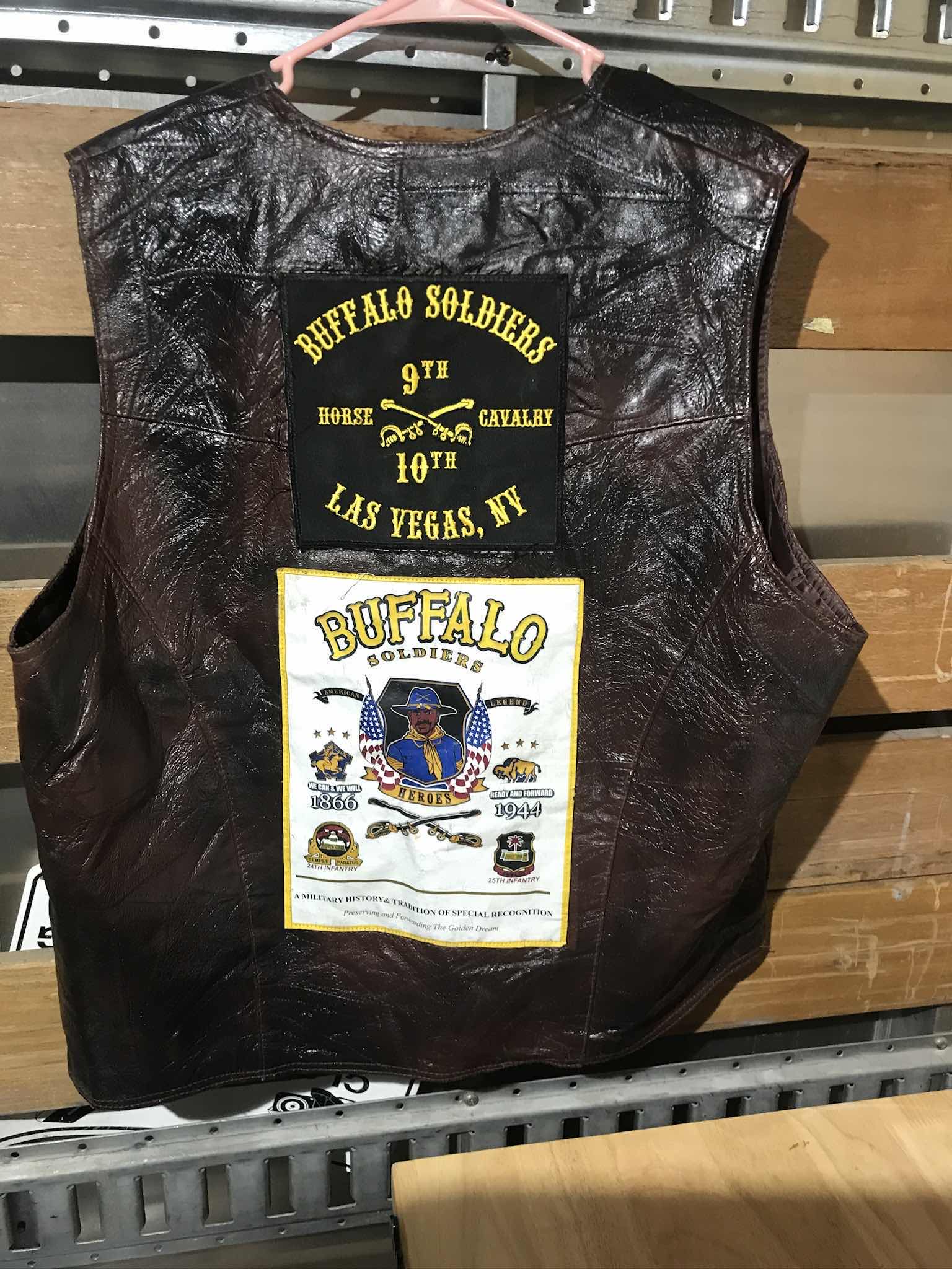 Photo 1 of KENS LEATHER UNIQUE VEST , SNAP UP SIZE XXL BUT FITS SMALLER