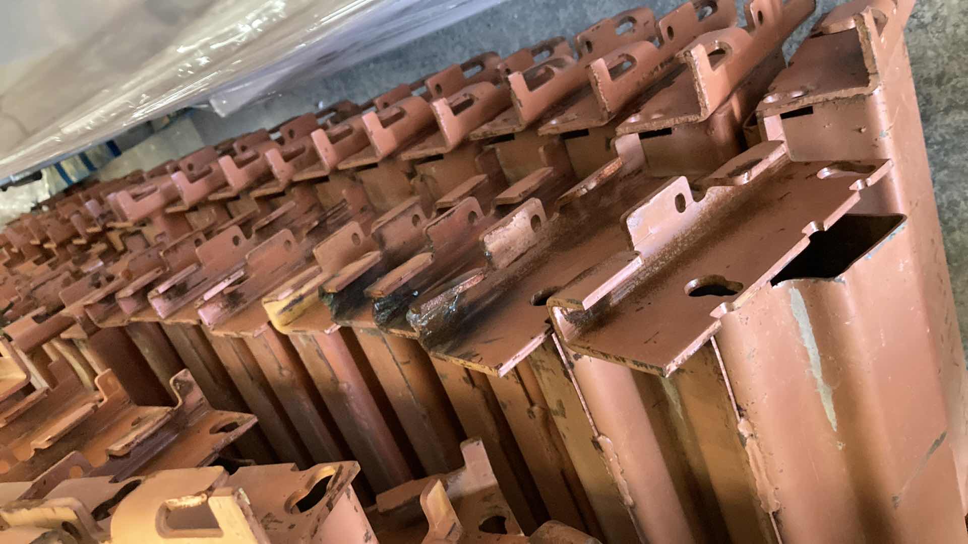 Photo 1 of HEAVY DUTY PALLET RACK CROSS BEAMS ONLY (APPROX 34) 4” X 110”