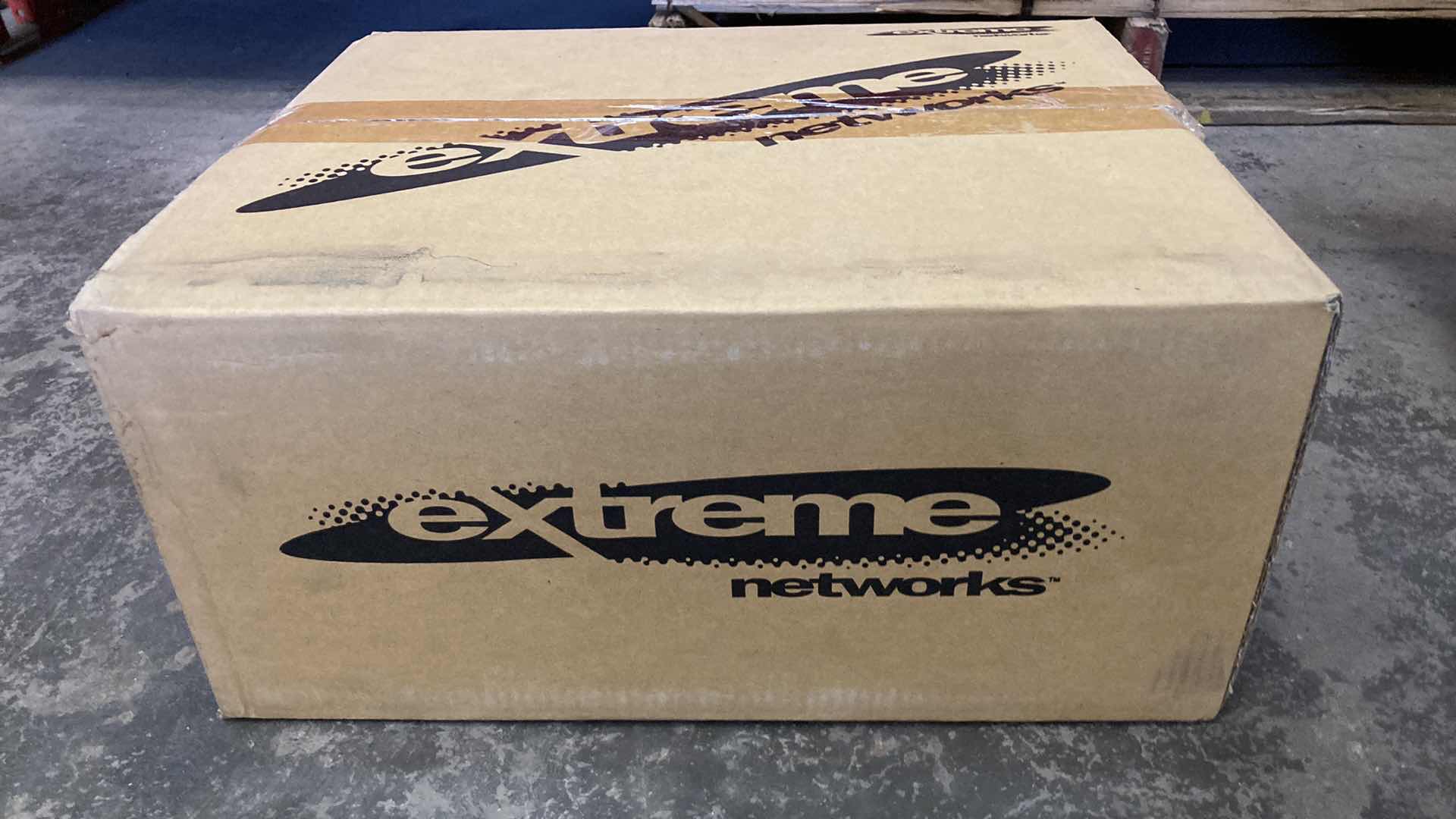 Photo 1 of NEW EXTREME NETWORKS EXTERNAL POWER MODULE MODEL EPS-600LS (5)