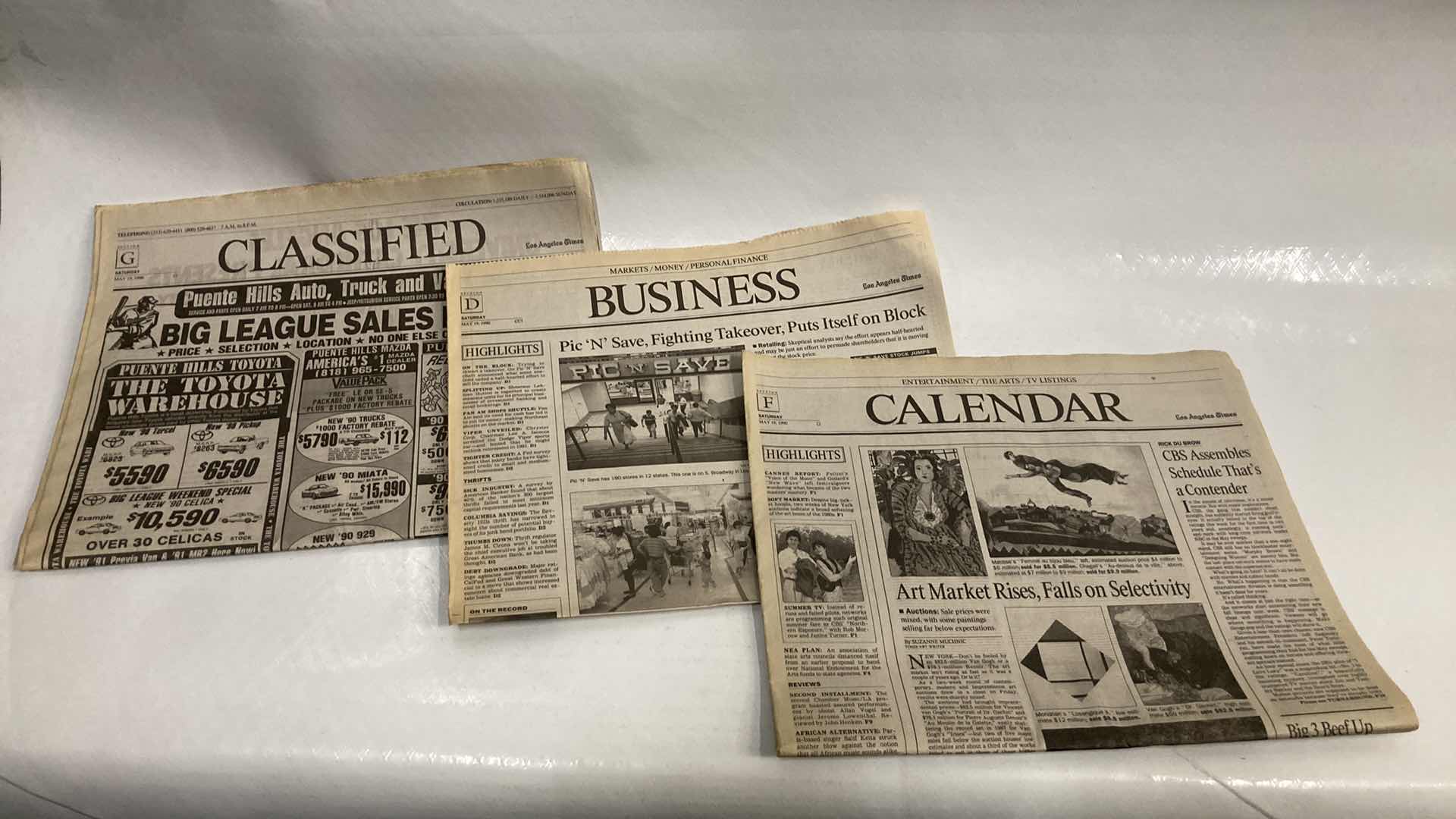 Photo 1 of LA TIMES NEWSPAPERS DEC 29 1989, MAY 19 1990, SEP 13 2001 W LA SENTINEL MAY 17 1990