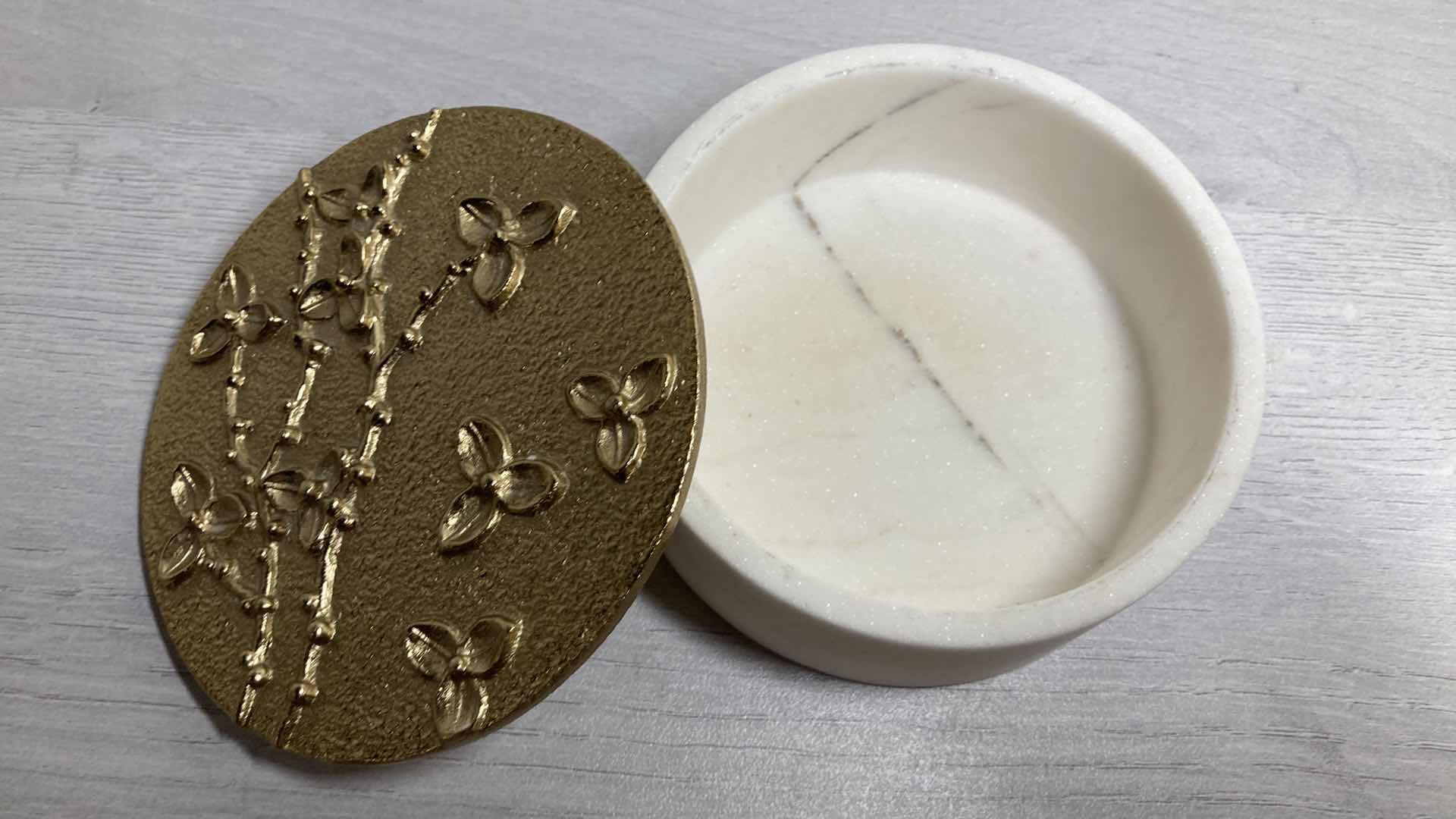 Photo 1 of MICHAEL ARAM BITTERSWEET TRINKET BOX 4.5” X 2”