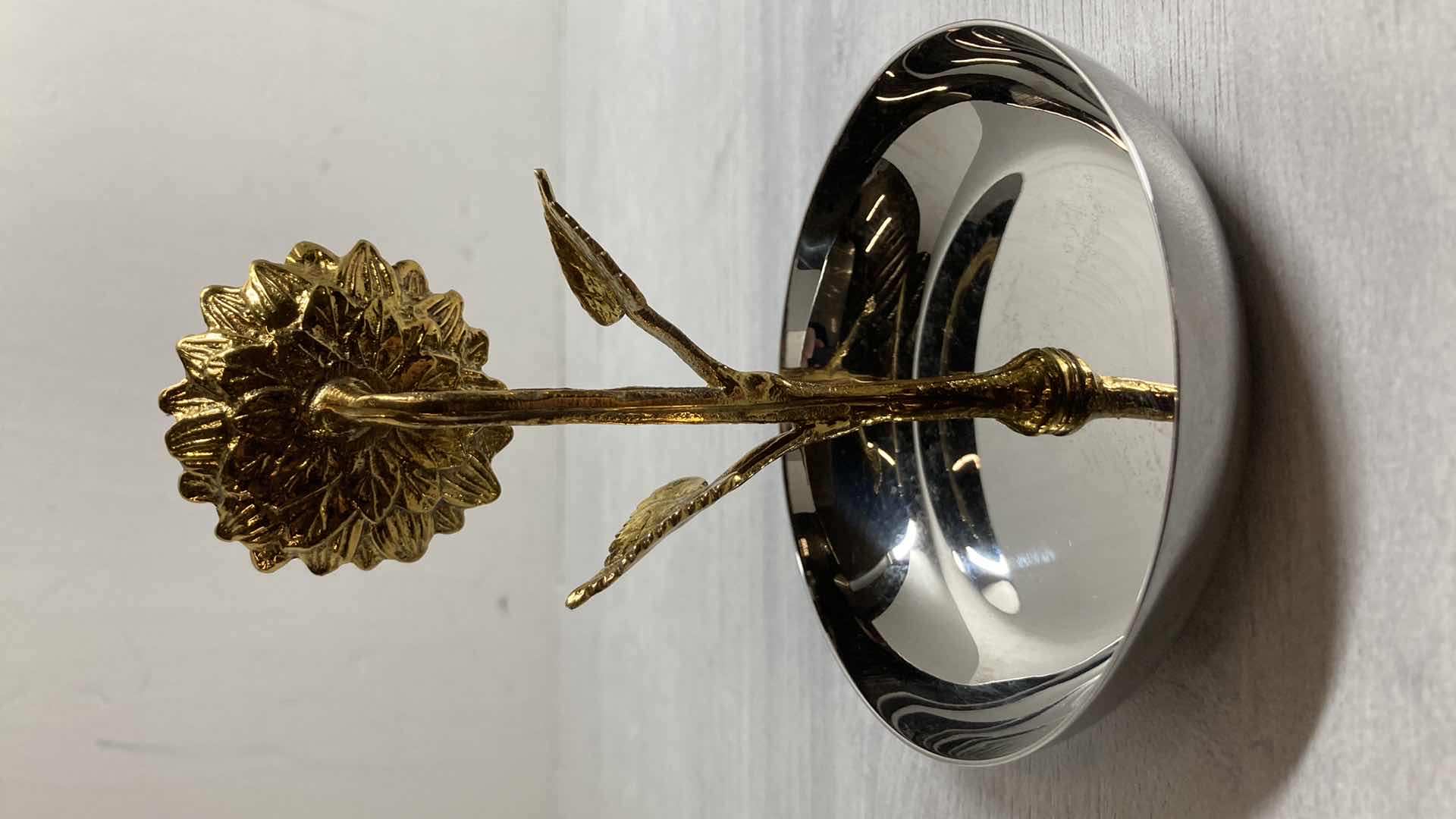 Photo 1 of MICHAEL ARAM SUNFLOWER RING CATCH 4” X 5”