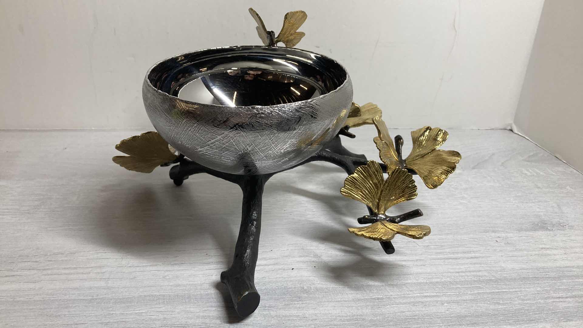 Photo 1 of MICHAEL ARAM BUTTERFLY GINKGO NUT DISH 10” X 8” H6”