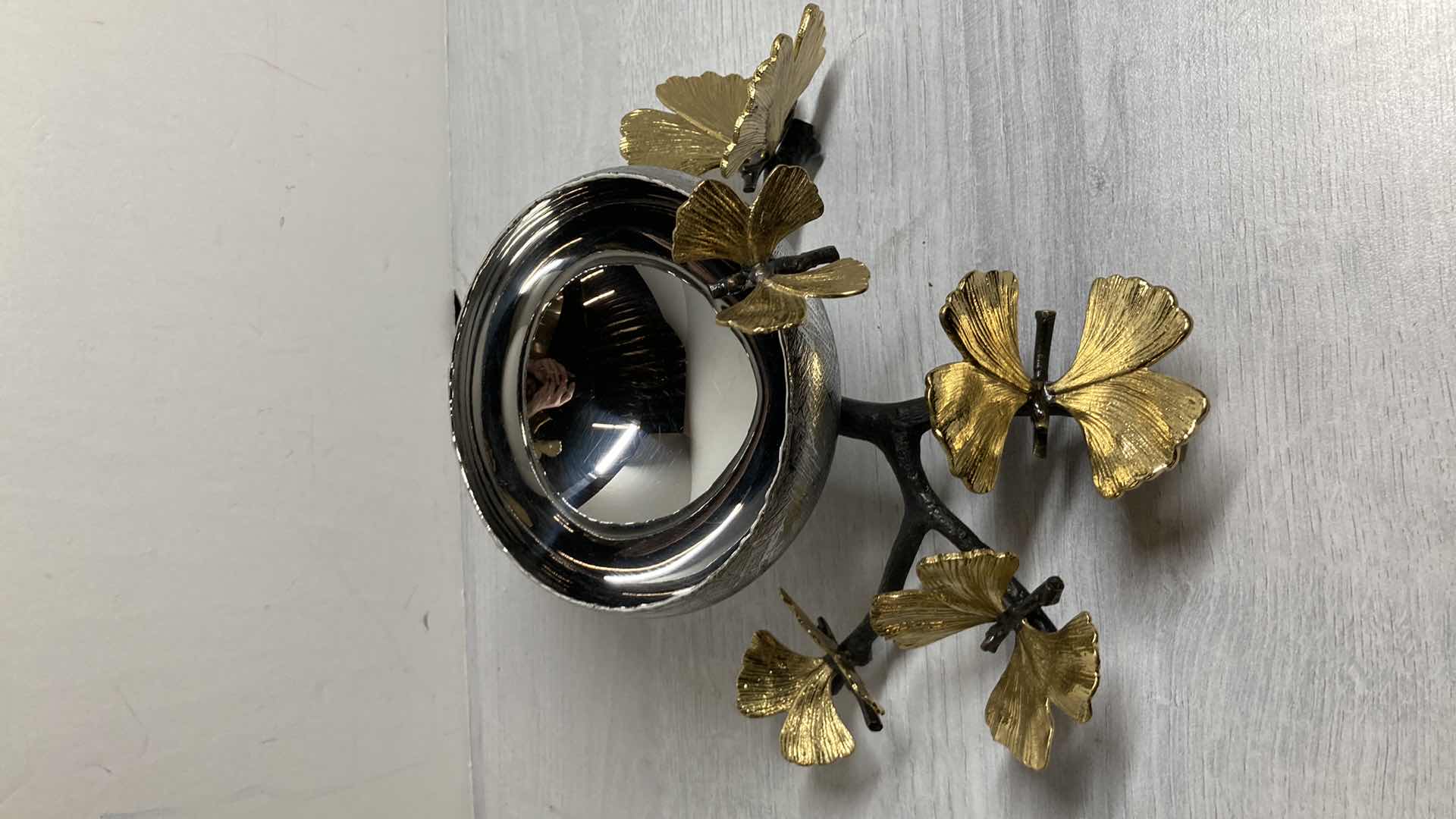 Photo 1 of MICHAEL ARAM BUTTERFLY GINKGO NUT DISH 10” X 8” H6”