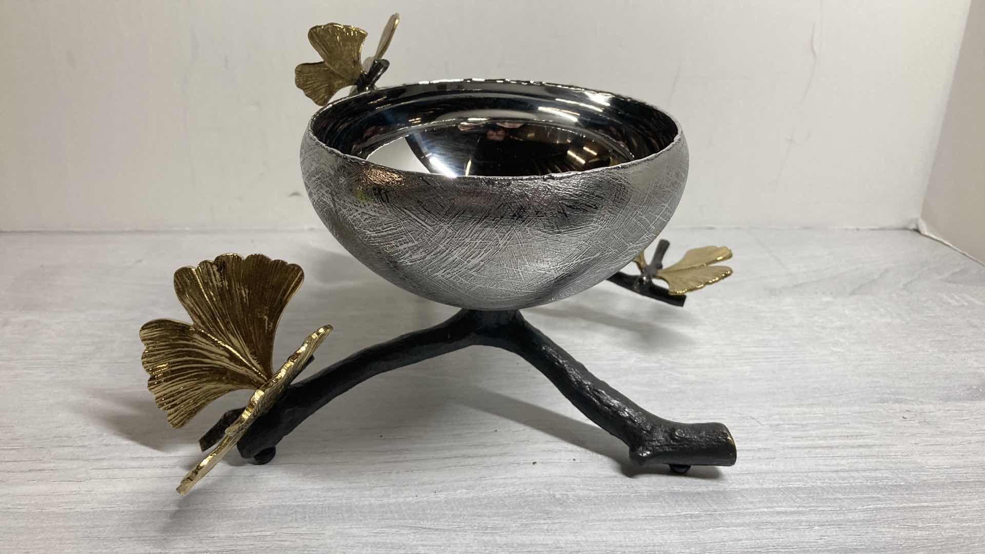 Photo 1 of MICHAEL ARAM BUTTERFLY GINKGO NUT DISH 10” X 8” H6”