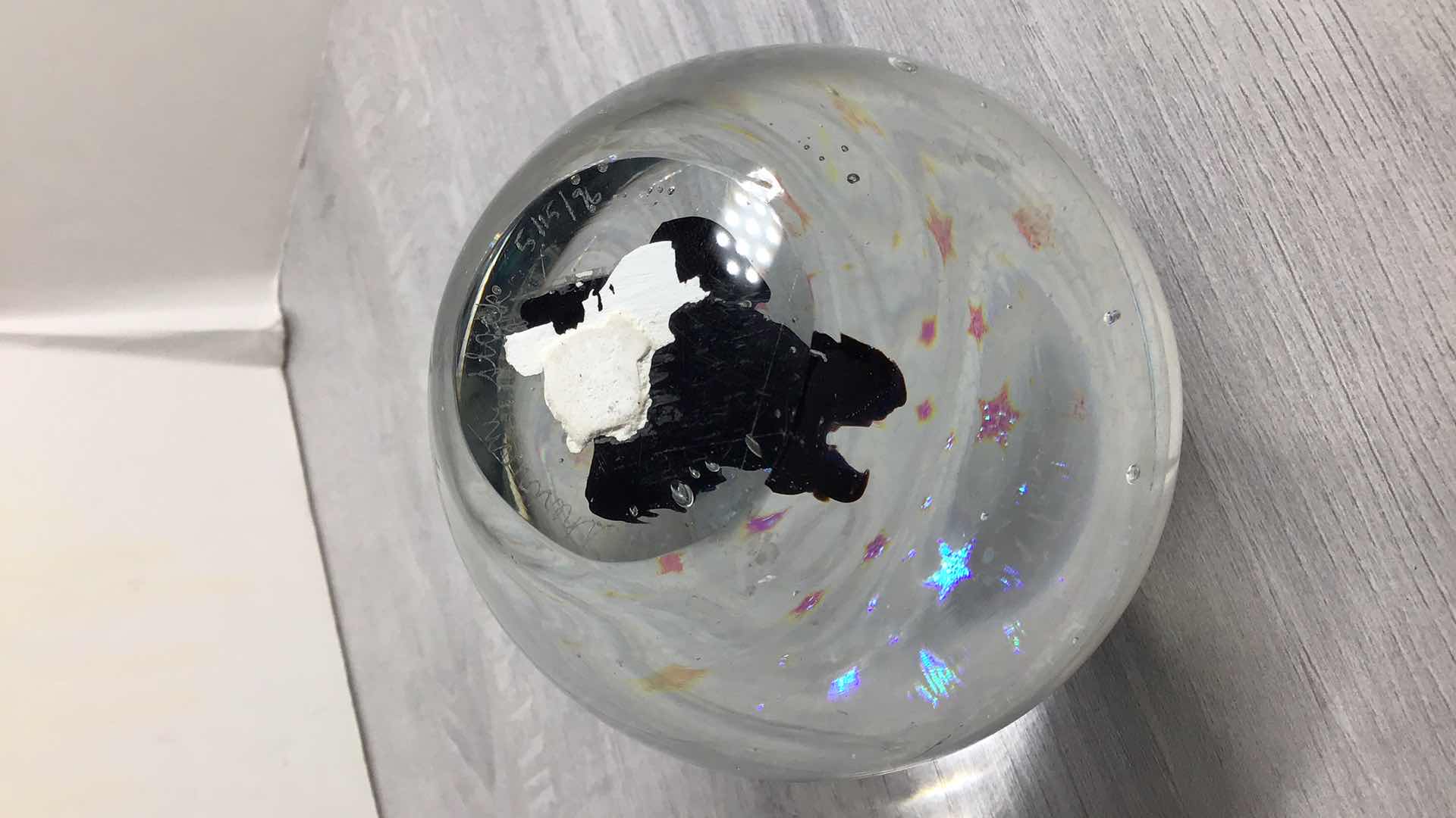 Photo 1 of STARRY MOUNTAIN BLOEN GLASS SPHERE ART SIGNED BY ARTIST 4” X H4.5”