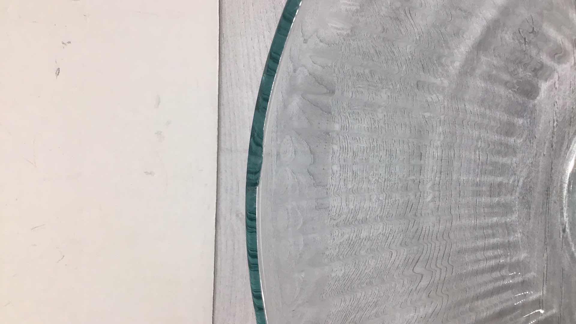 Photo 1 of PYREX 2.5L STORAGE/SERVING BOWL 7403-S