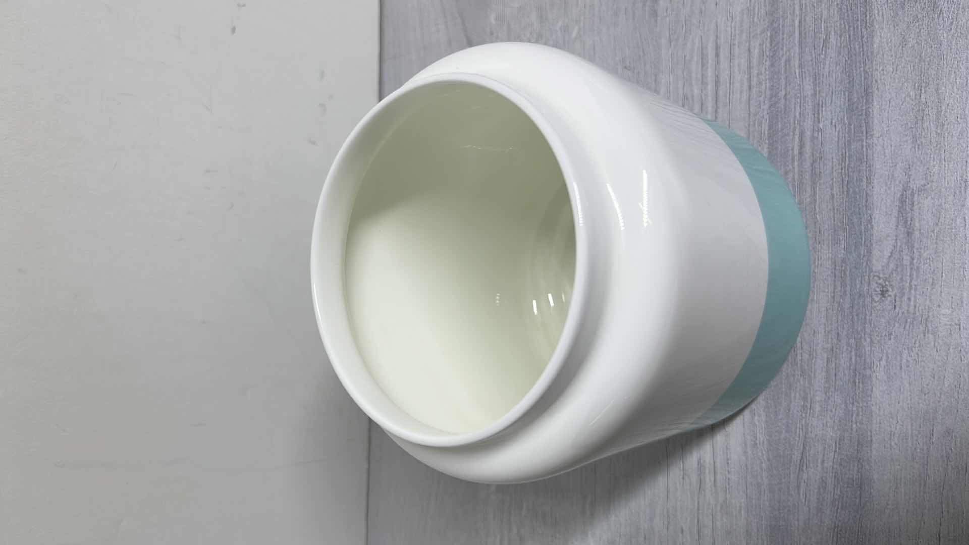 Photo 1 of TIFFANY & CO. FINE BONE CHINA VASE 5” X 5” H6” #48619