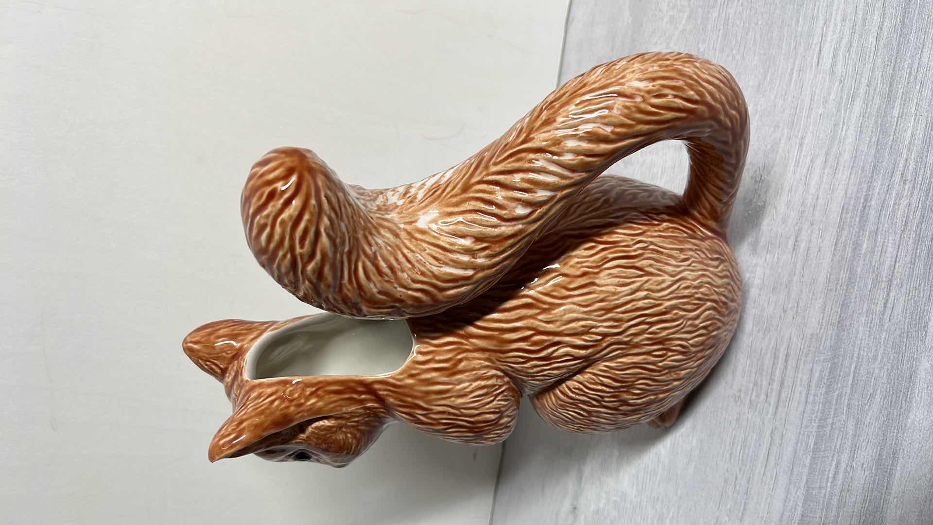 Photo 1 of BORDALLO PINHEIRO CERAMIC SQUIRREL PITCHER MADE IN PORTUGAL 4.5” X 9.75” H10.25”
