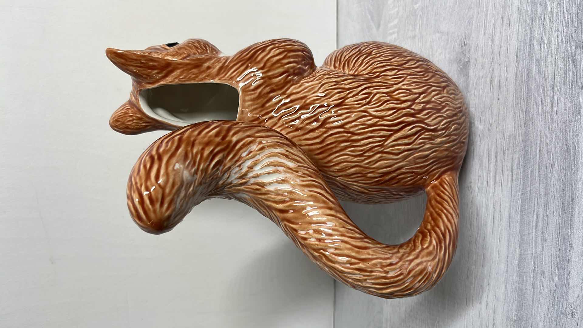 Photo 1 of BORDALLO PINHEIRO CERAMIC SQUIRREL PITCHER MADE IN PORTUGAL 4.5” X 9.75” H10.25”