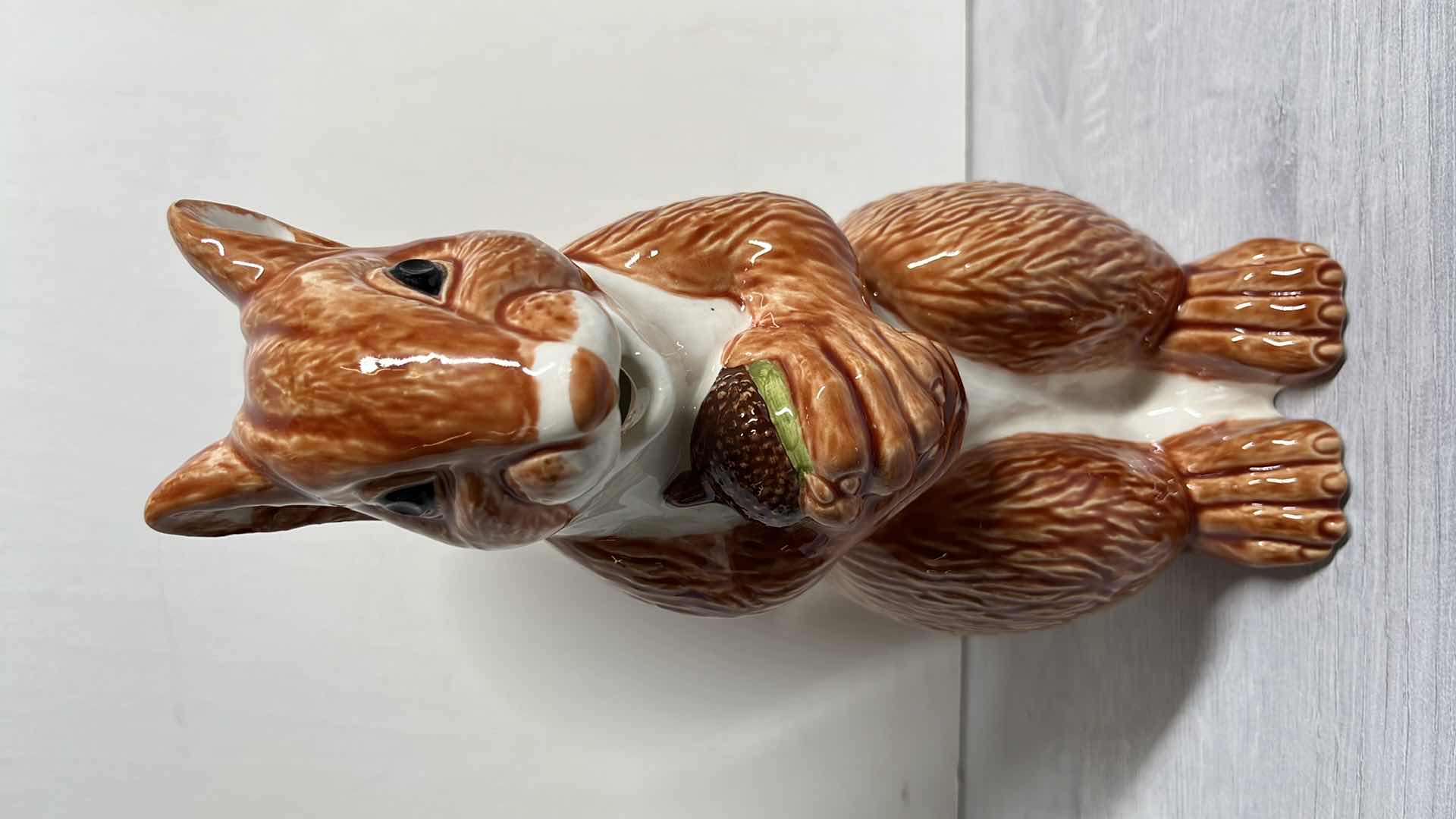 Photo 1 of BORDALLO PINHEIRO CERAMIC SQUIRREL PITCHER MADE IN PORTUGAL 4.5” X 9.75” H10.25”