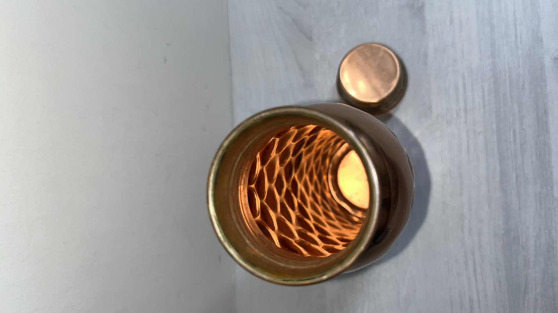 Photo 1 of CRETONI COPPERLIN PURE COPPER WATER BOTTLE W HONEYCOMB DIAMOND STYLE & SEAMLESS LEAK PRO 11”