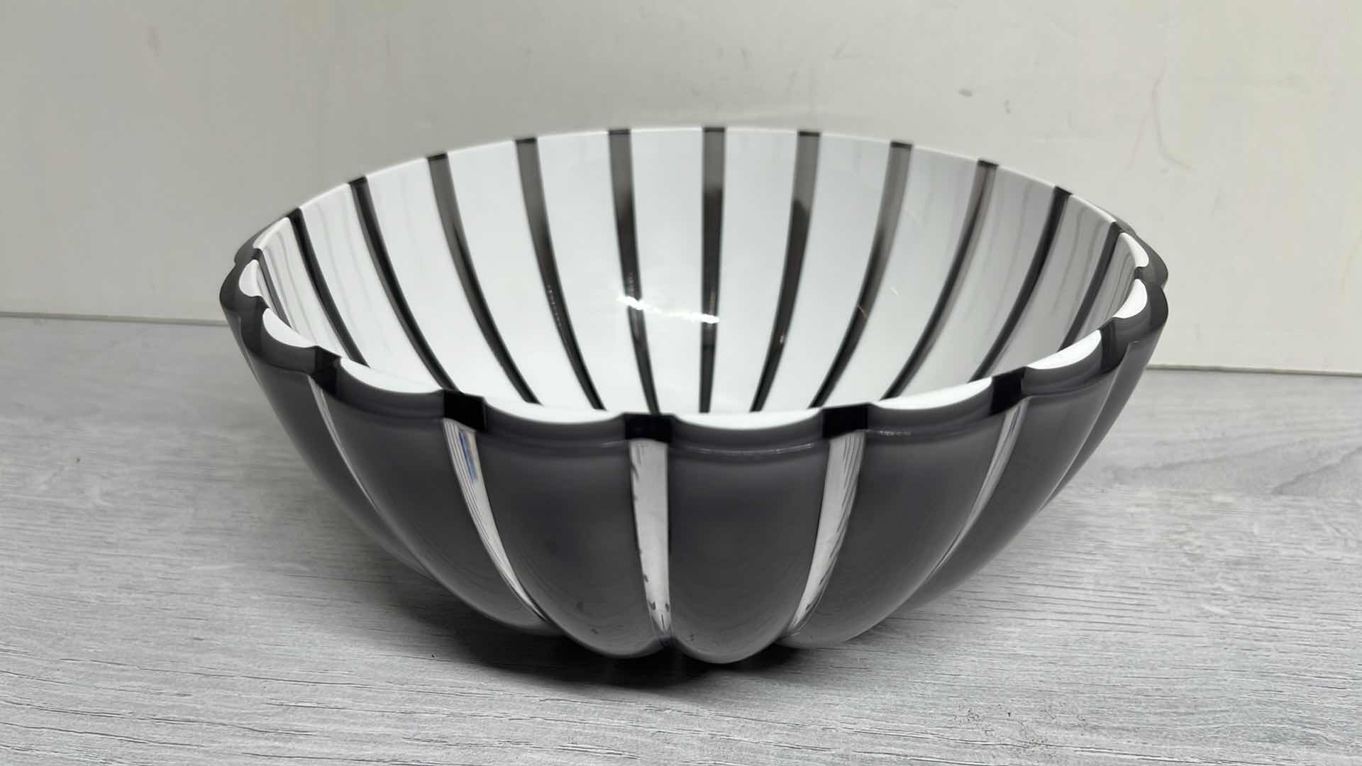 Photo 1 of GUZZINI GRACE SKY GREY 8” BOWL