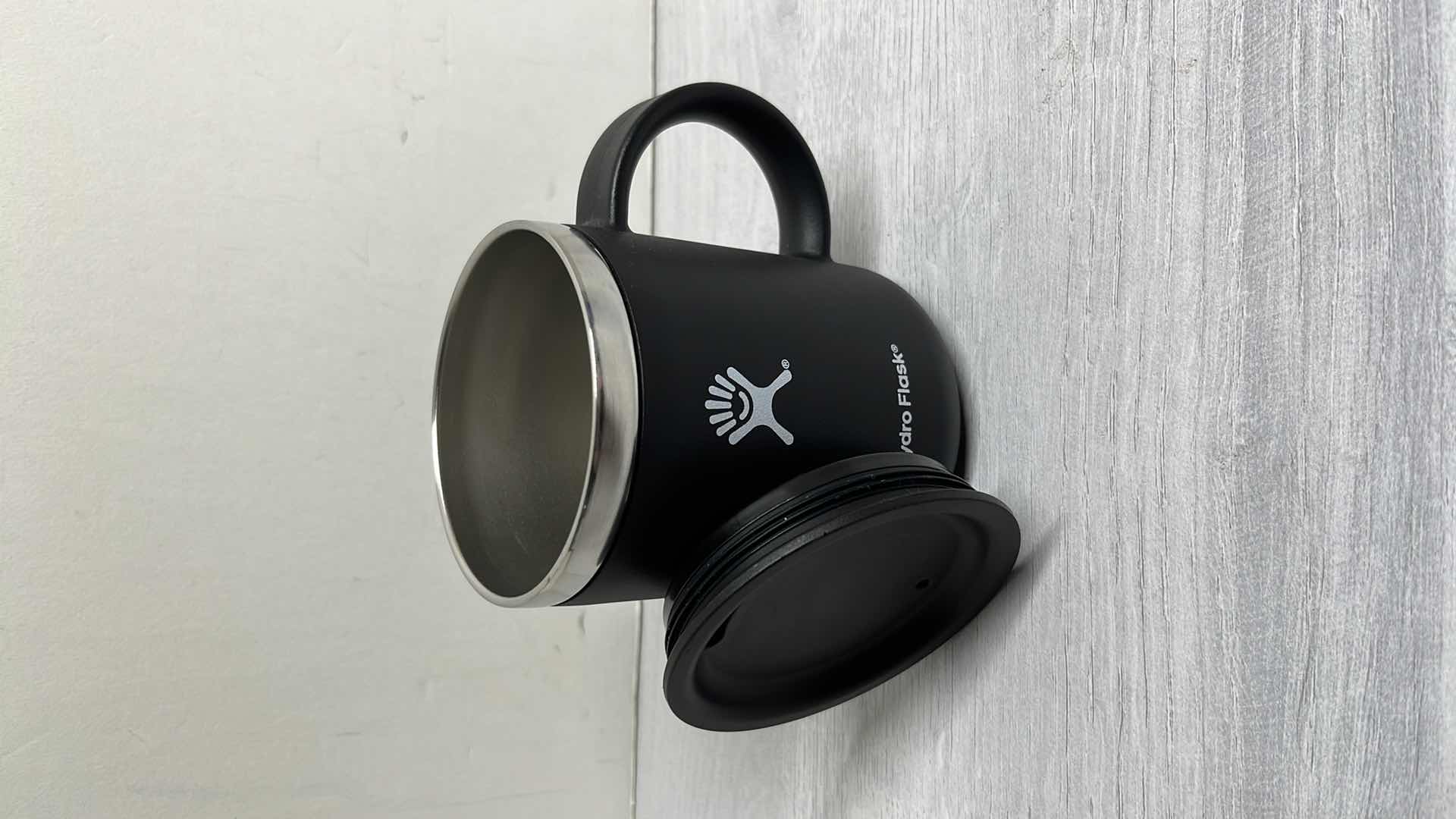 Photo 1 of HYDRO FLASK STEEL 12 oz MUG INSULATED PRESS-IN LID