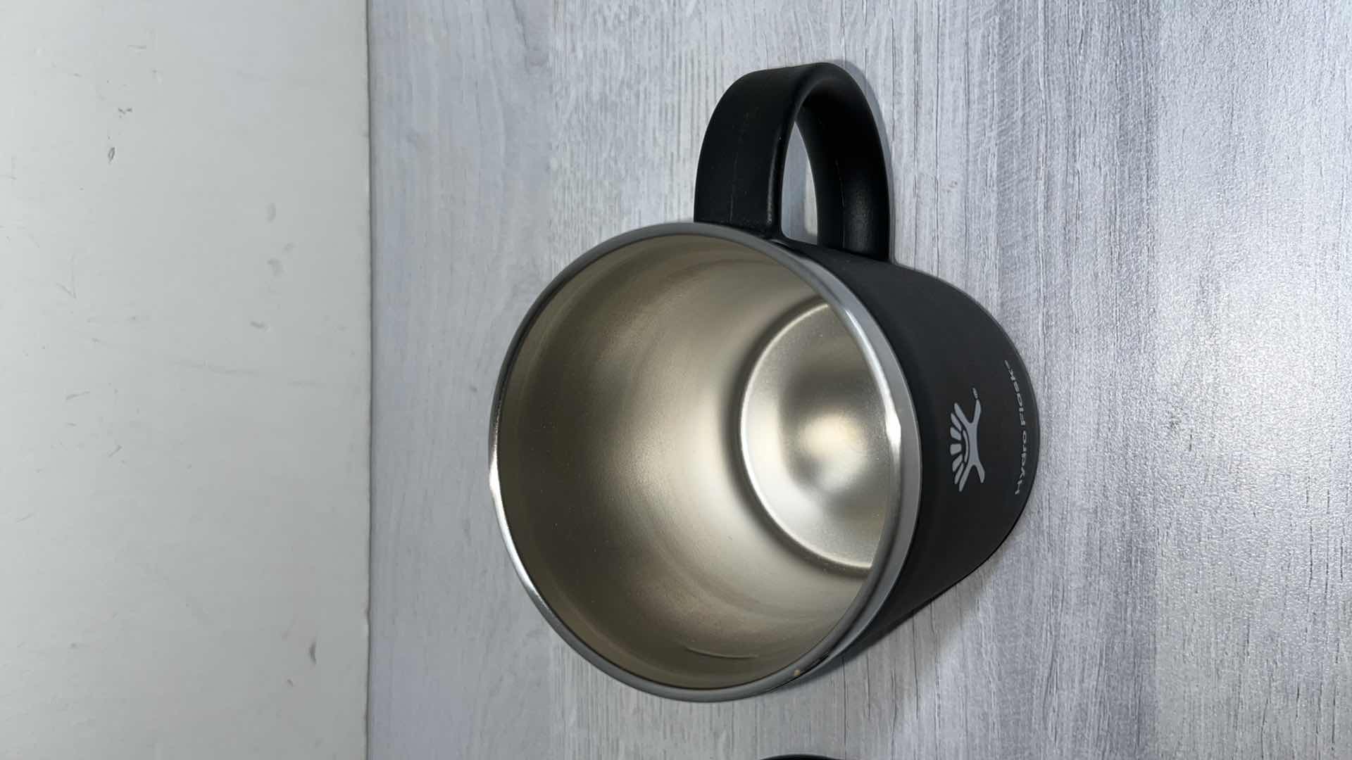 Photo 1 of HYDRO FLASK STEEL 12 oz MUG INSULATED PRESS-IN LID