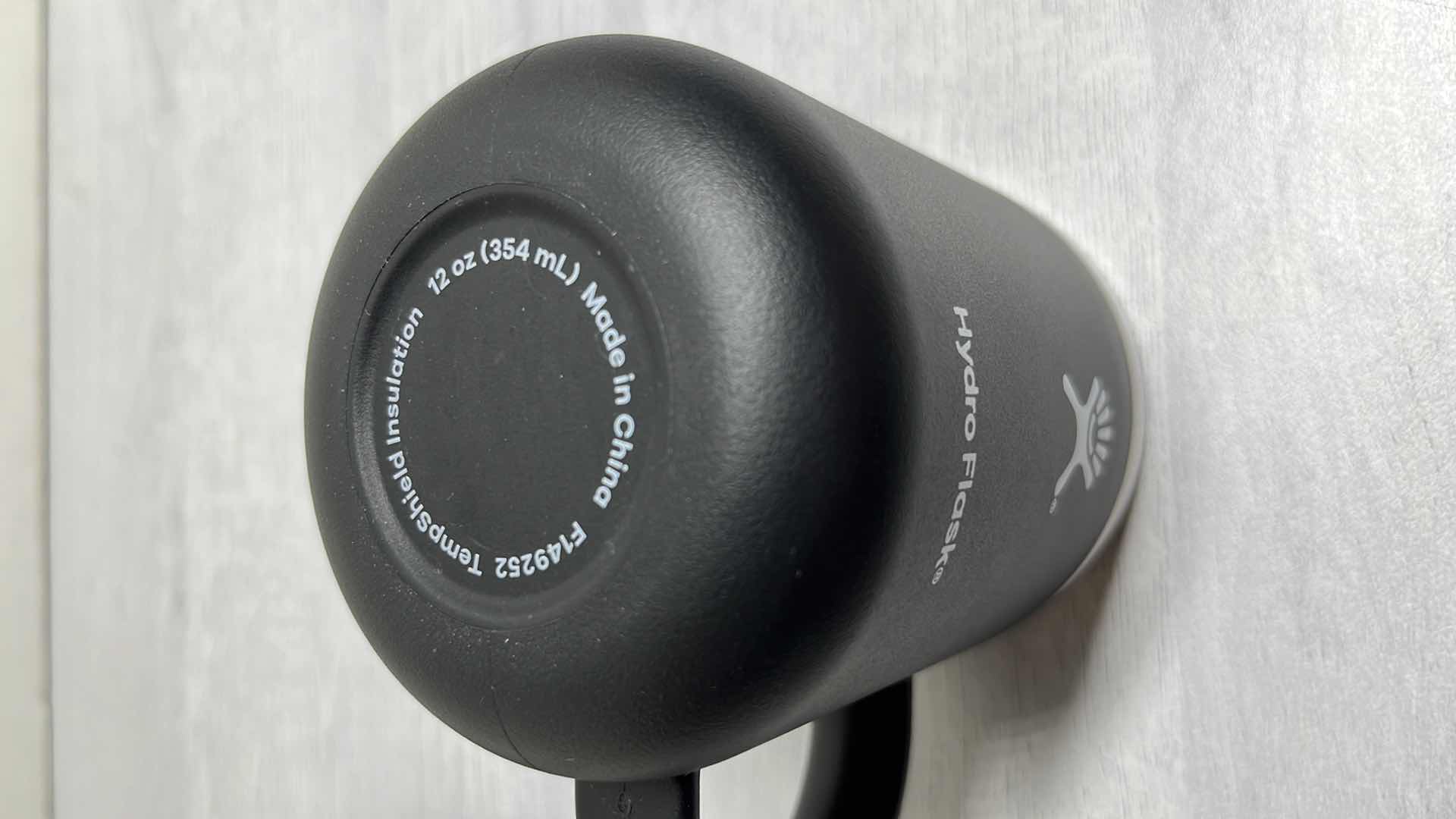 Photo 1 of HYDRO FLASK STEEL 12 oz MUG INSULATED PRESS-IN LID