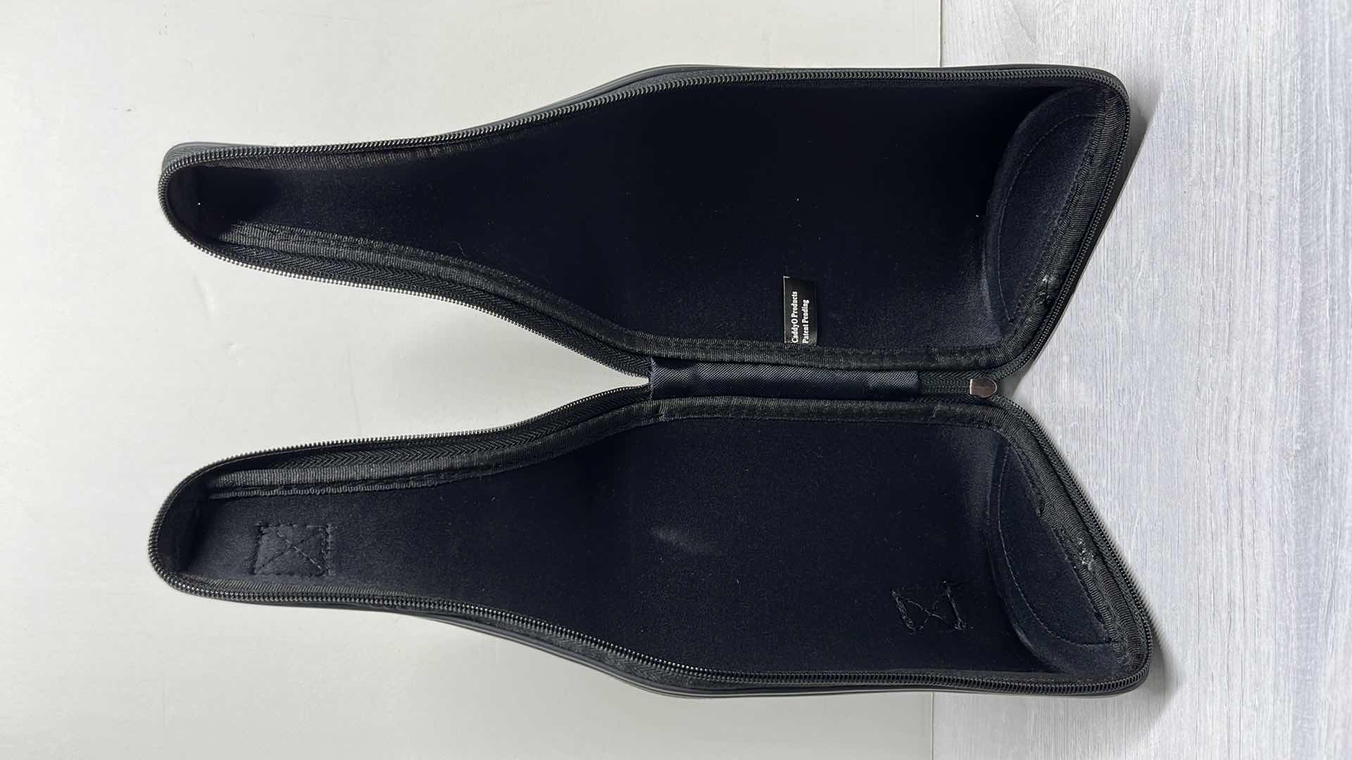 Photo 1 of CADDYO INSULATED SINGLE BOTTLE CHILLER TRANSPORT CASE W NEW WINE KEY & SHOULDER STRAP