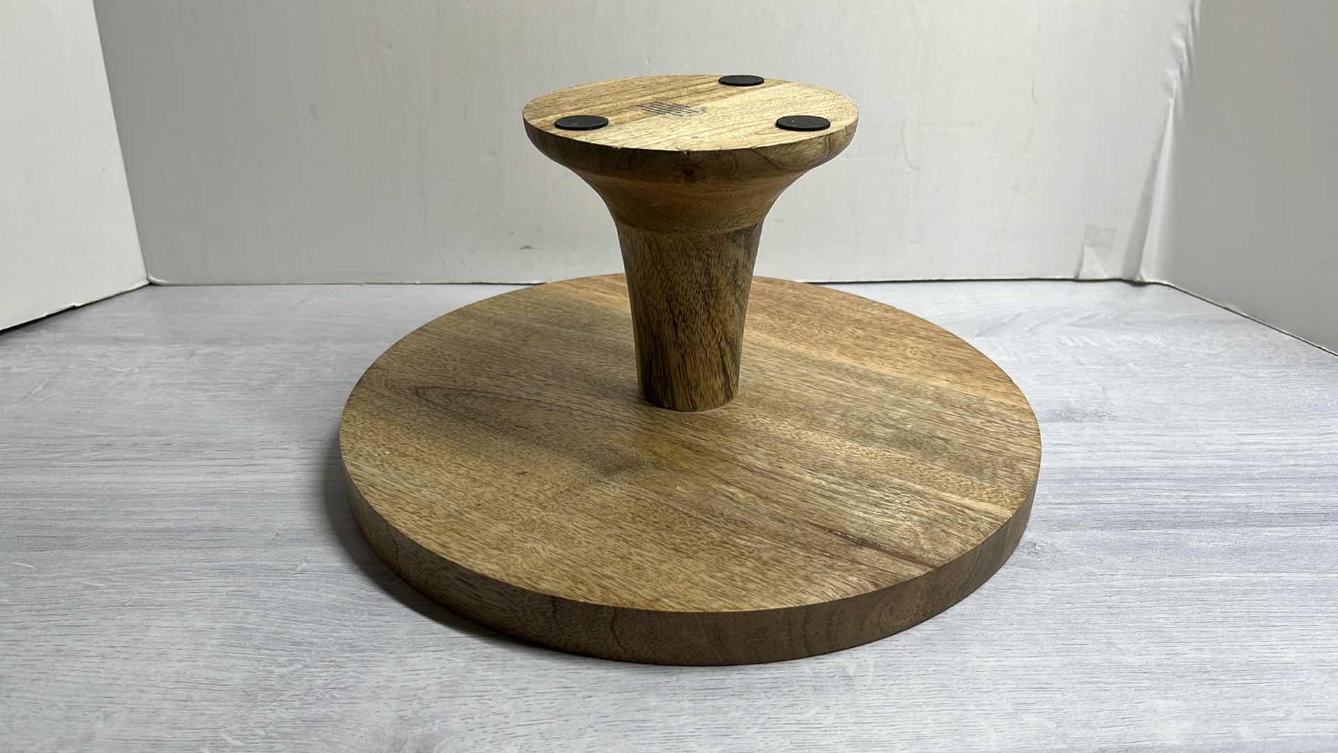 Photo 1 of MANGO WOOD PEDESTAL SERVING PLATE W LEMONS  11.75” X 6”