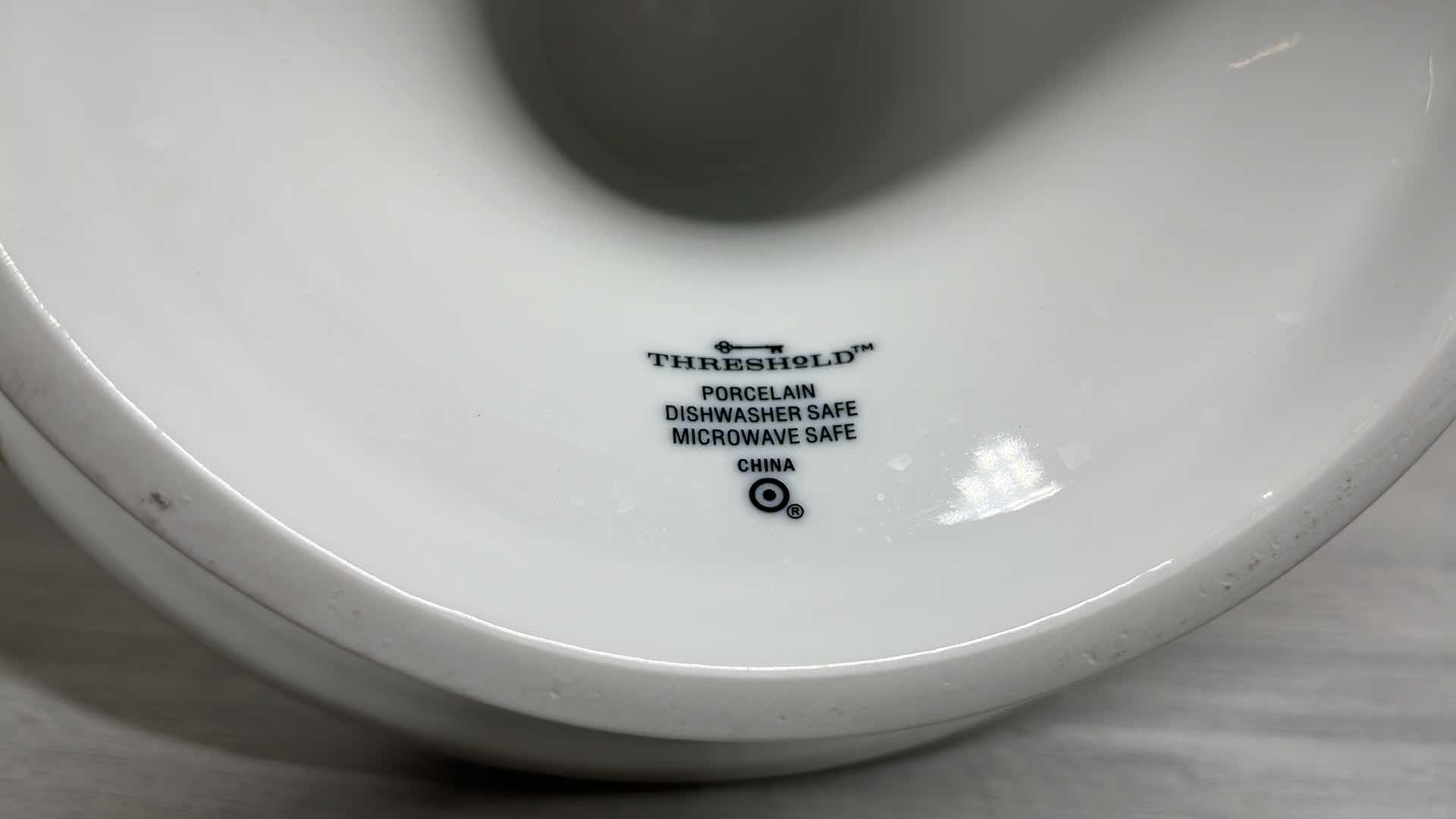 Photo 1 of THRESHOLD PORCELAIN CAKE STAND 12.25” X 6”